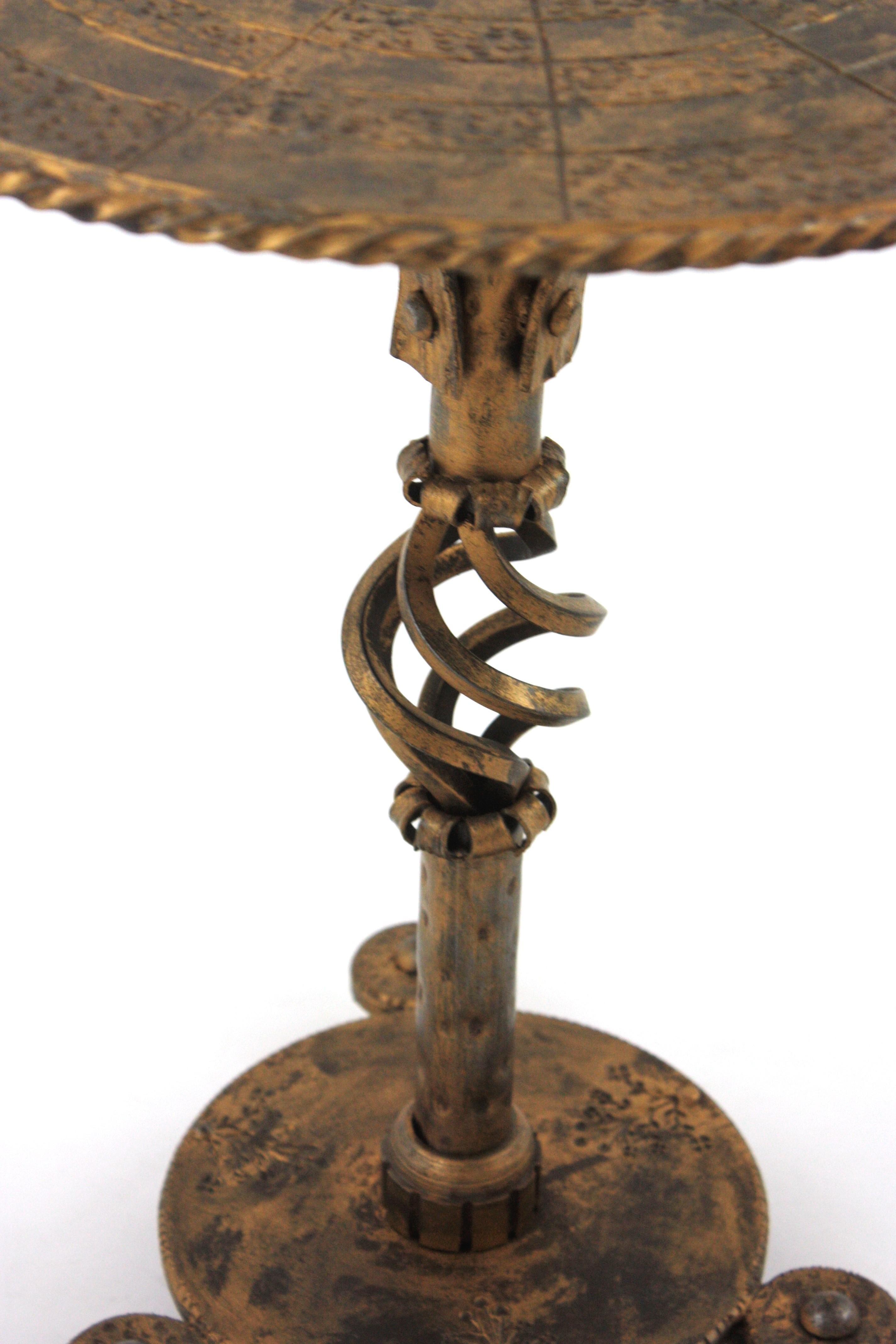 Gilt Iron Brutalist Side Table Gueridon / Drinks Table For Sale 1