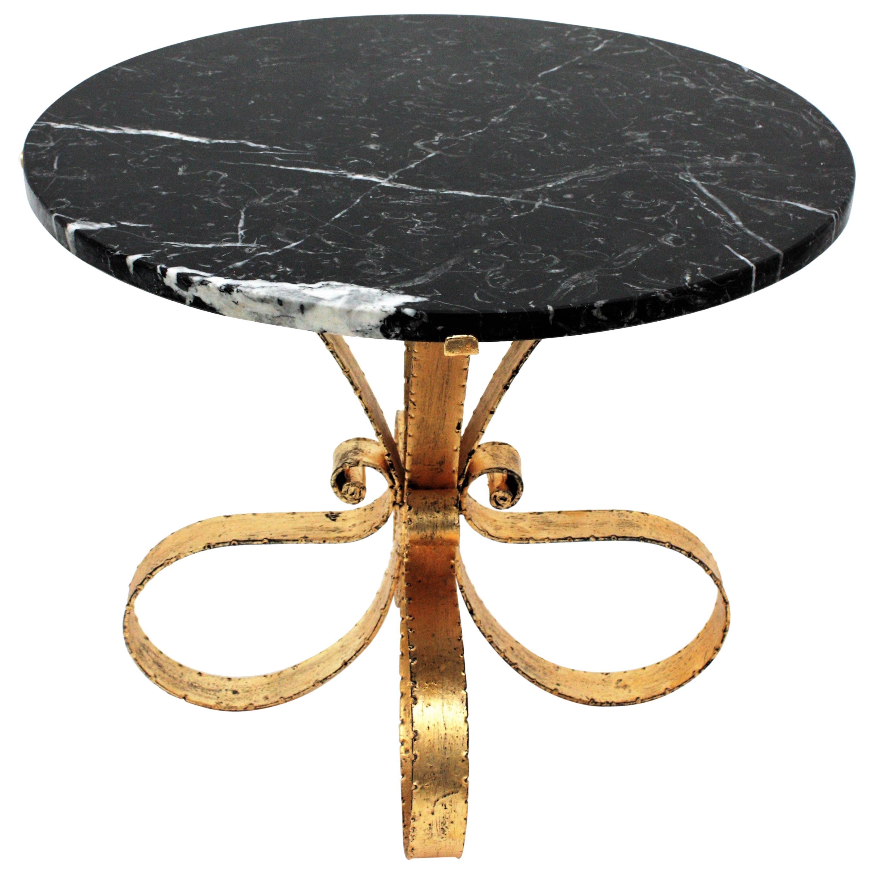 Jean Royère Rare Round Coffee Table in Black Painted Iron For Sale at
