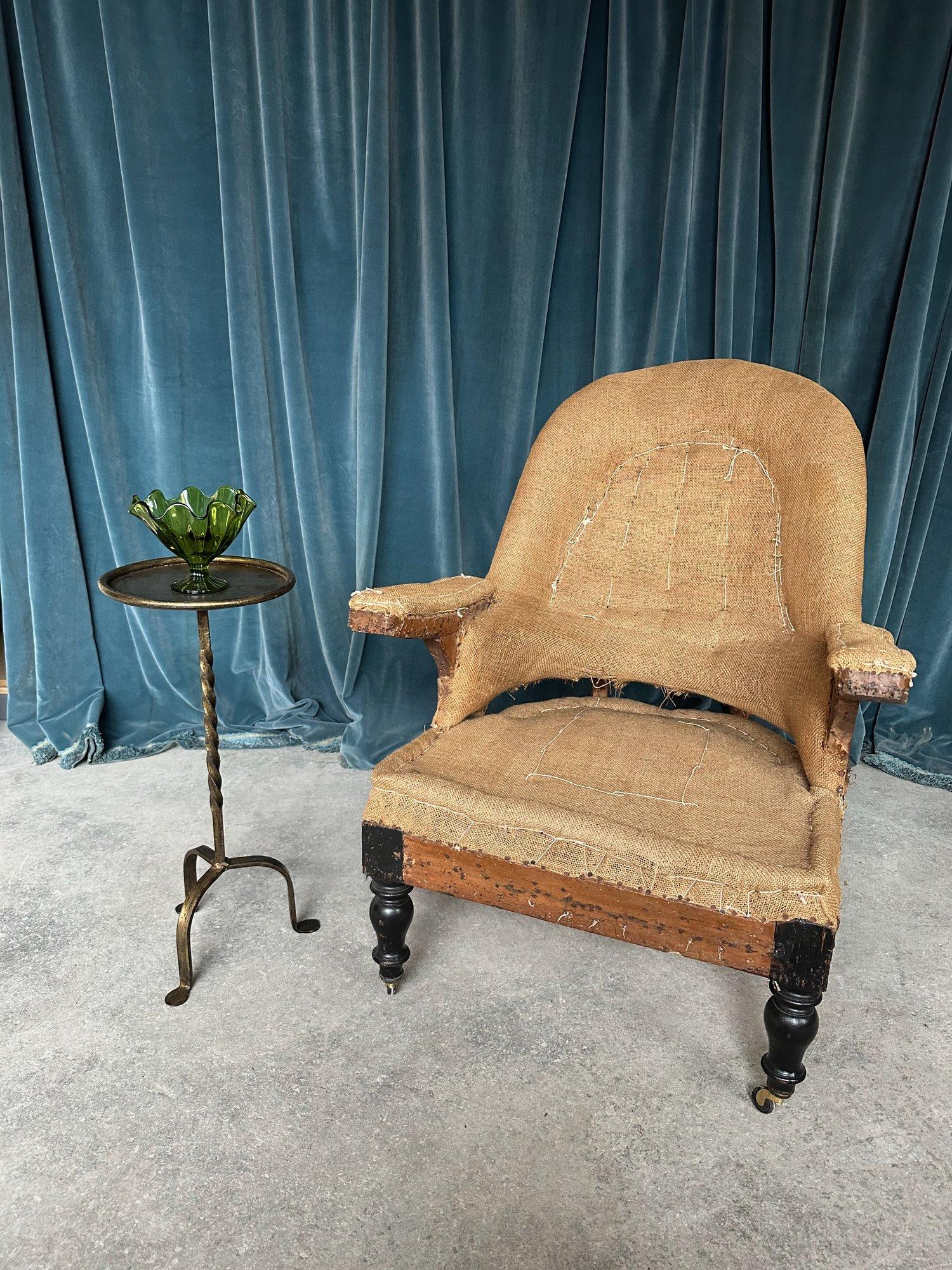 Mid-Century Modern Gilt Iron Drinks Table with a Twisted Stem For Sale