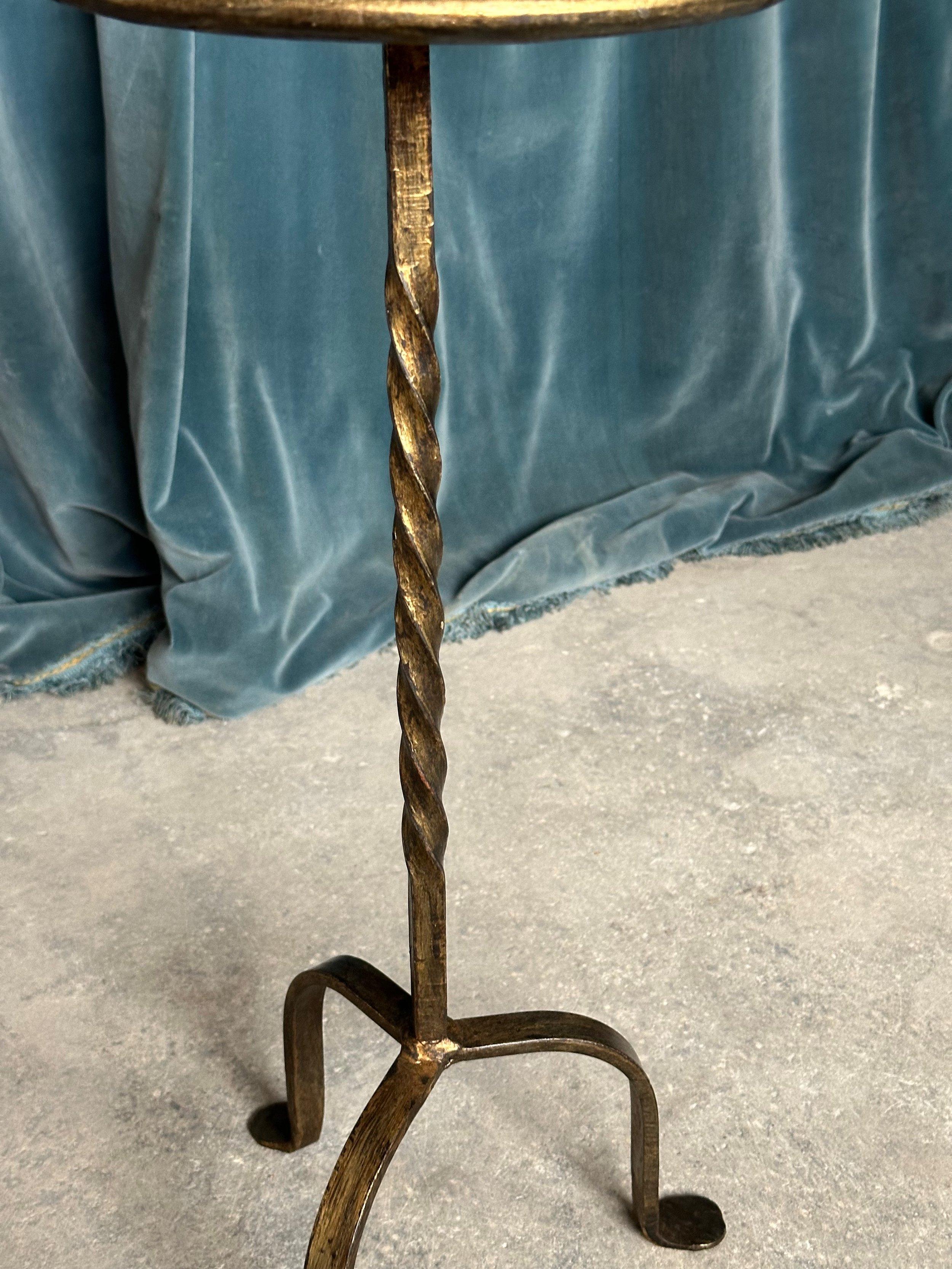 Gilt Iron Drinks Table with a Twisted Stem In Good Condition For Sale In Buchanan, NY