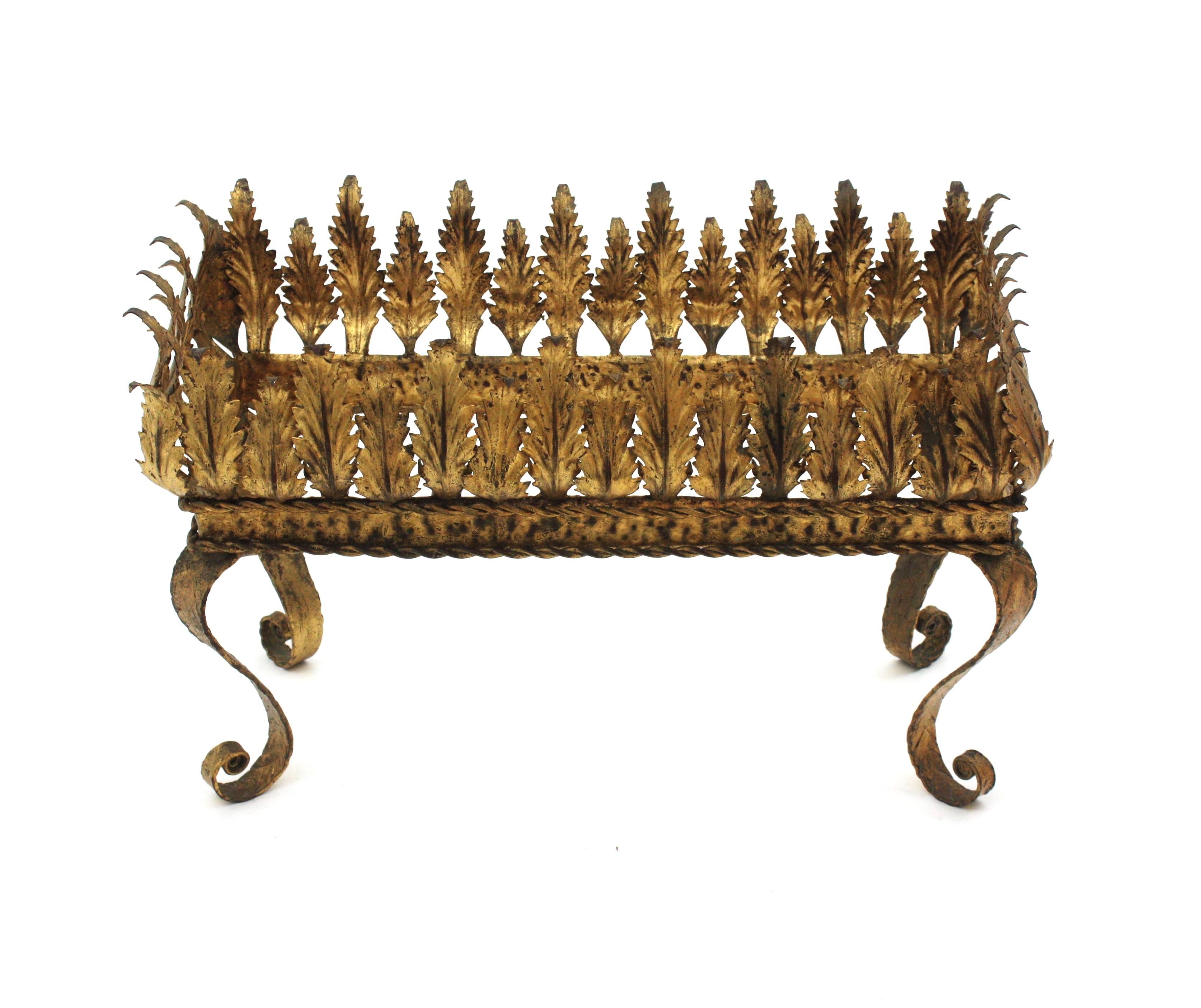 Hollywood Regency Gilt Iron Foliage Planter Jardinière, 1940s