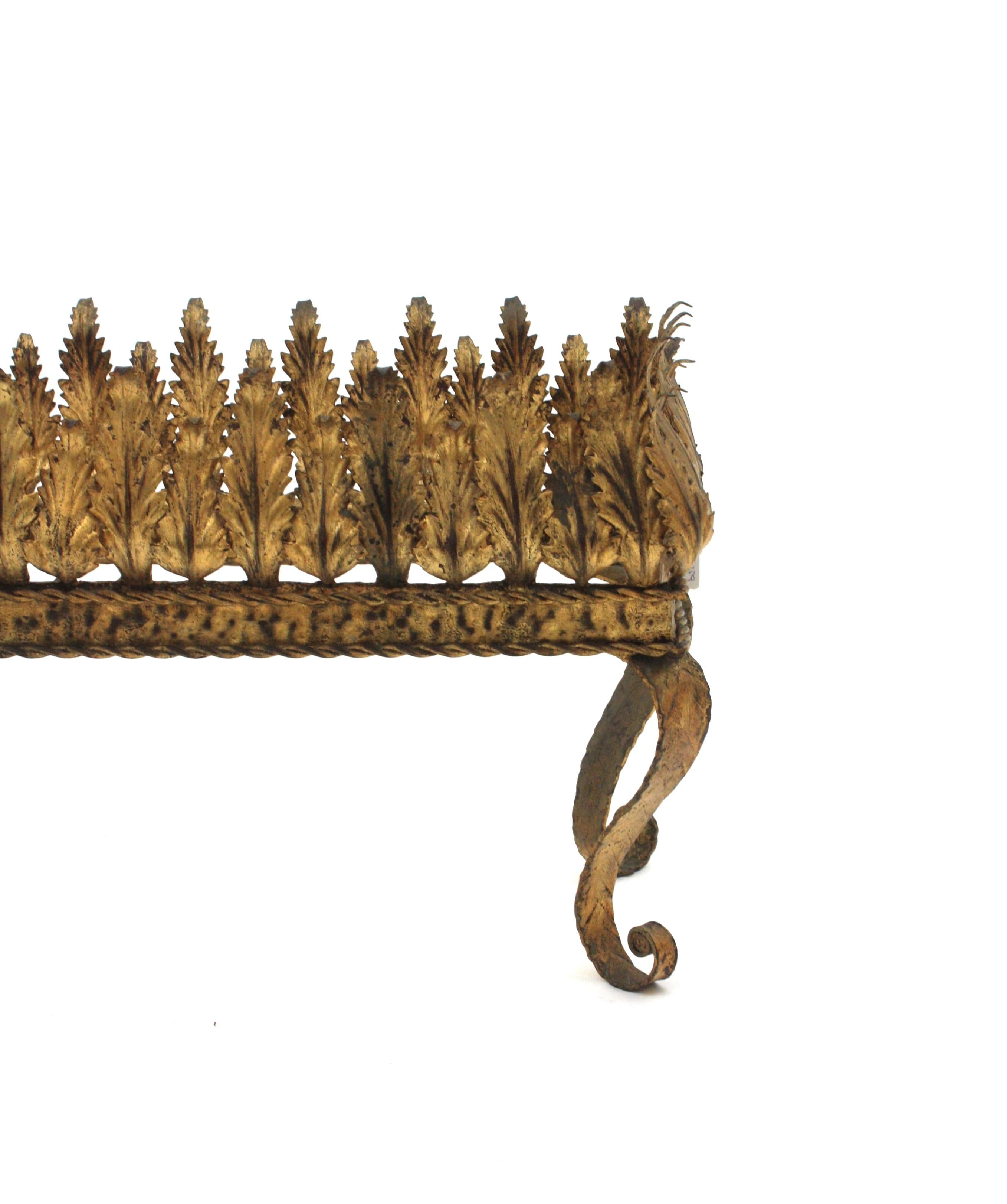 Gilt Iron Foliage Planter Jardinière, 1940s 1