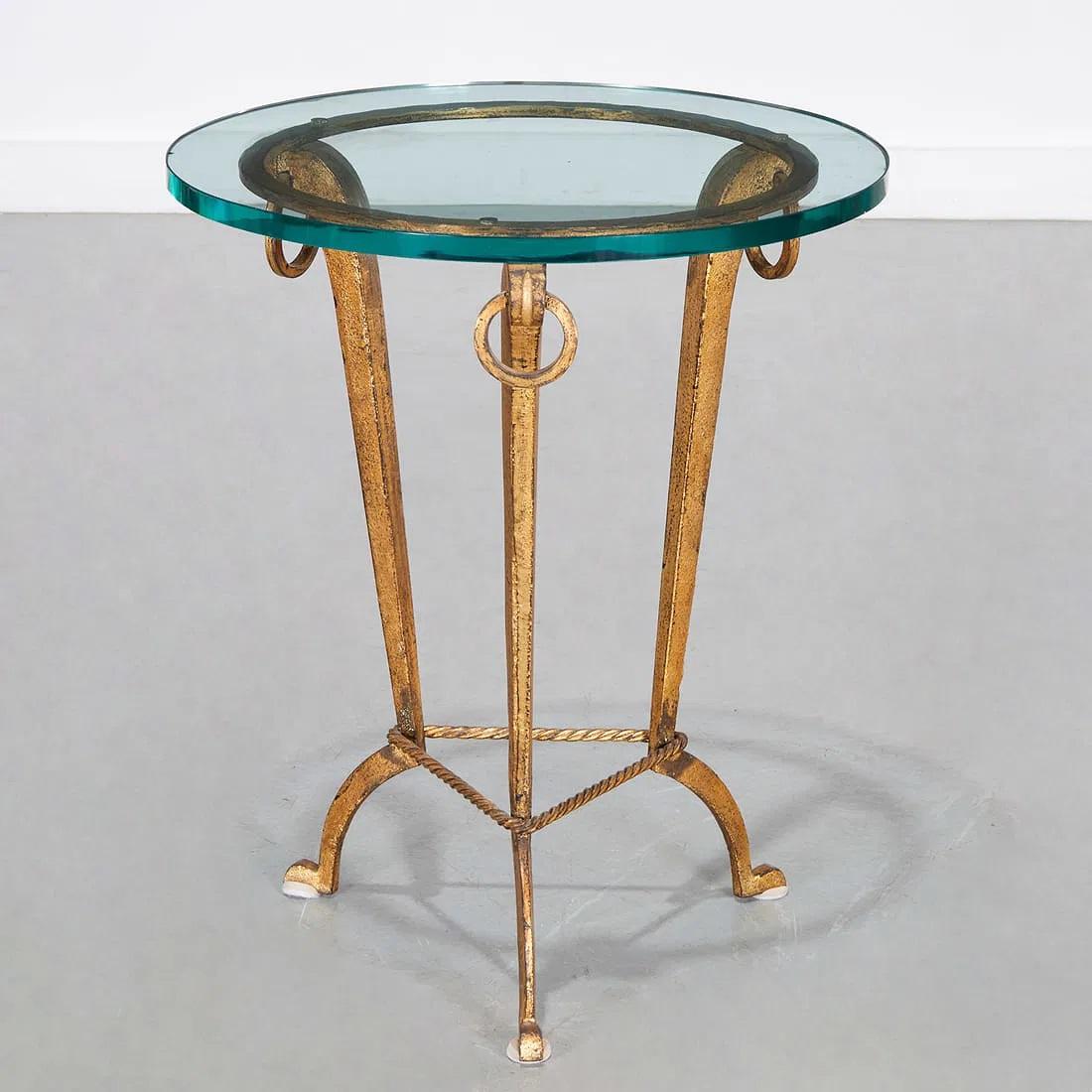 Francese Gilt iron & Glass Guéridon / Side Table attr. to Maison Ramsay in vendita