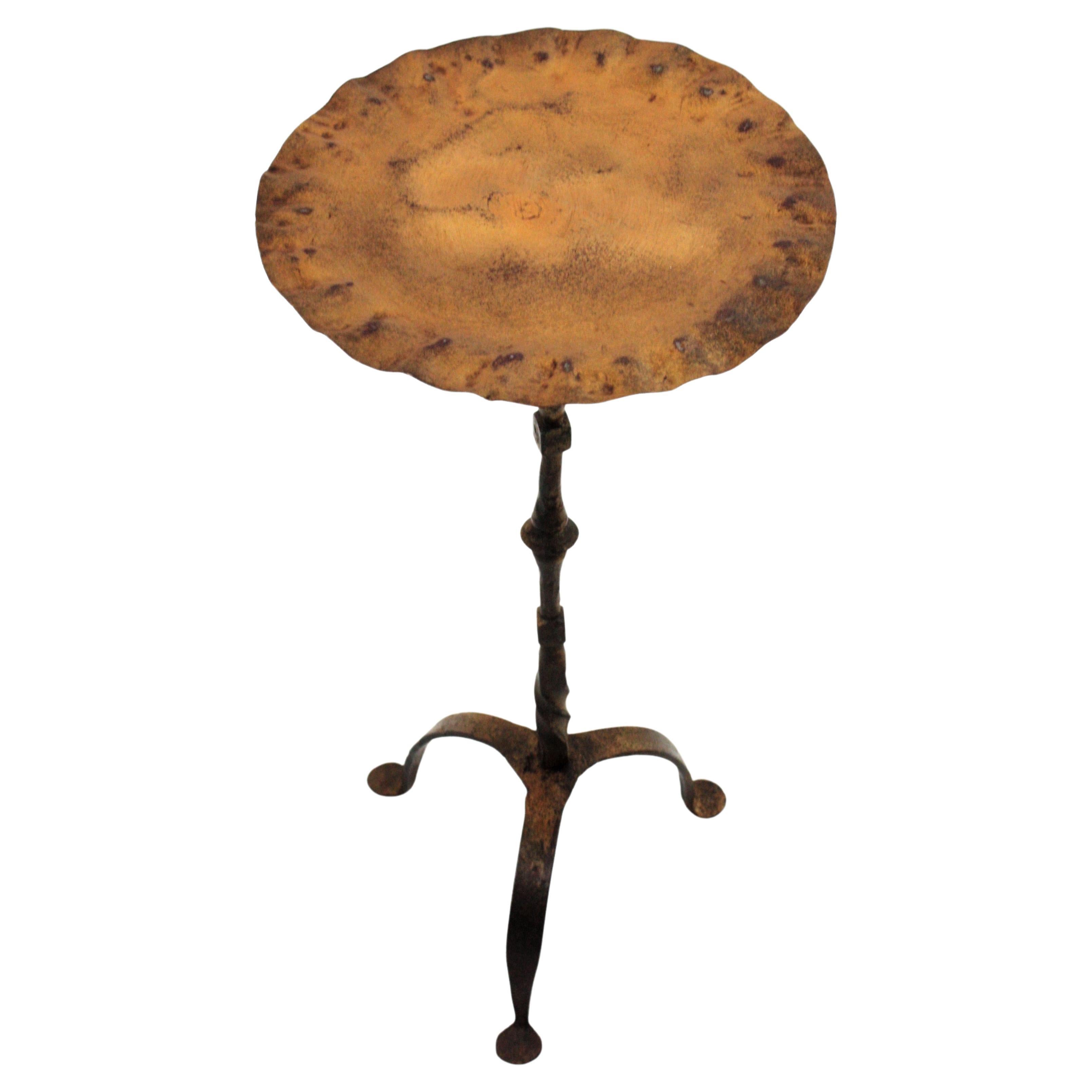 Gilt Iron Gueridon End Table with Wavy Top, 1940s 4
