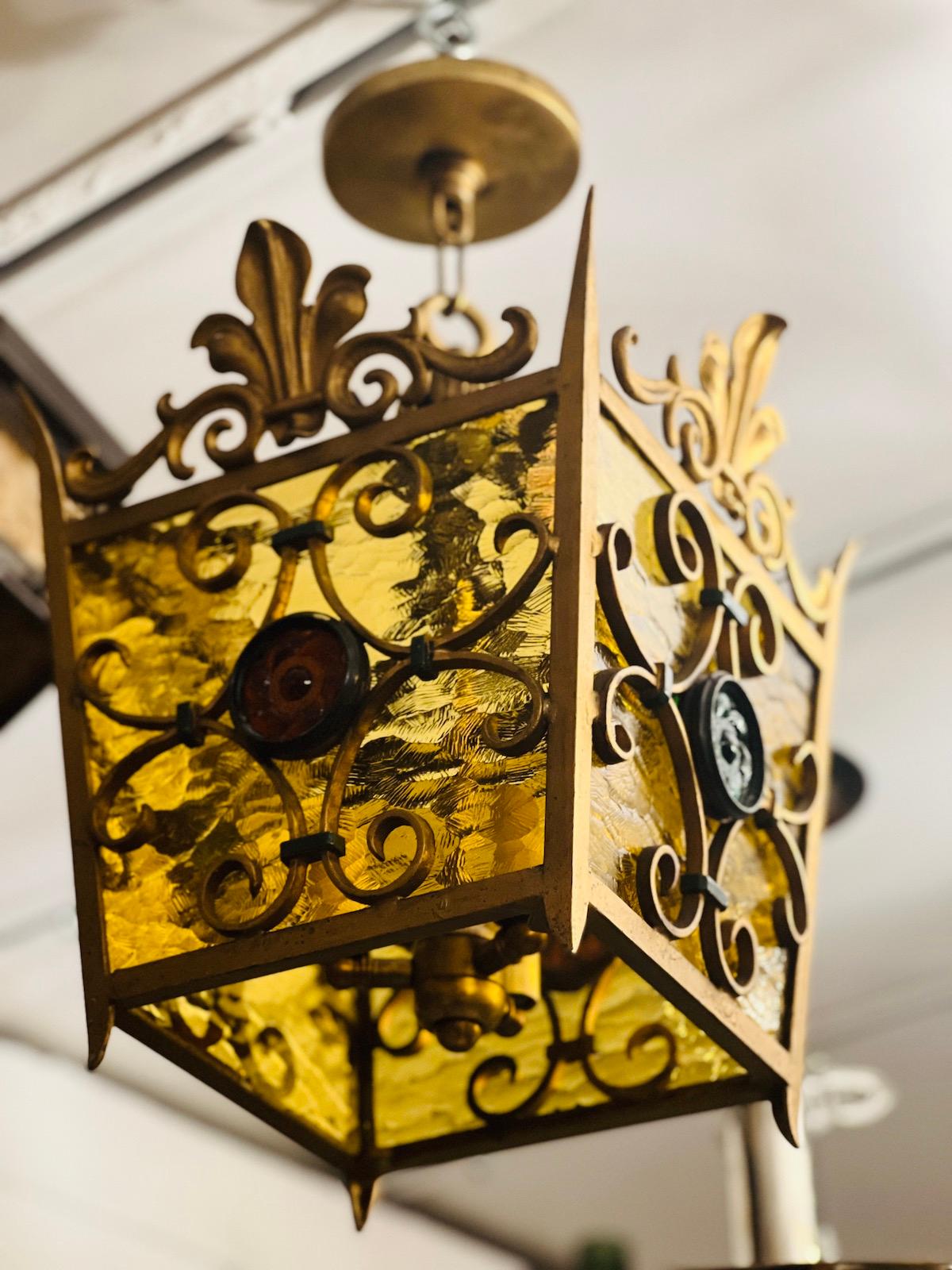 Gilt Iron Lantern In Good Condition For Sale In New York, NY