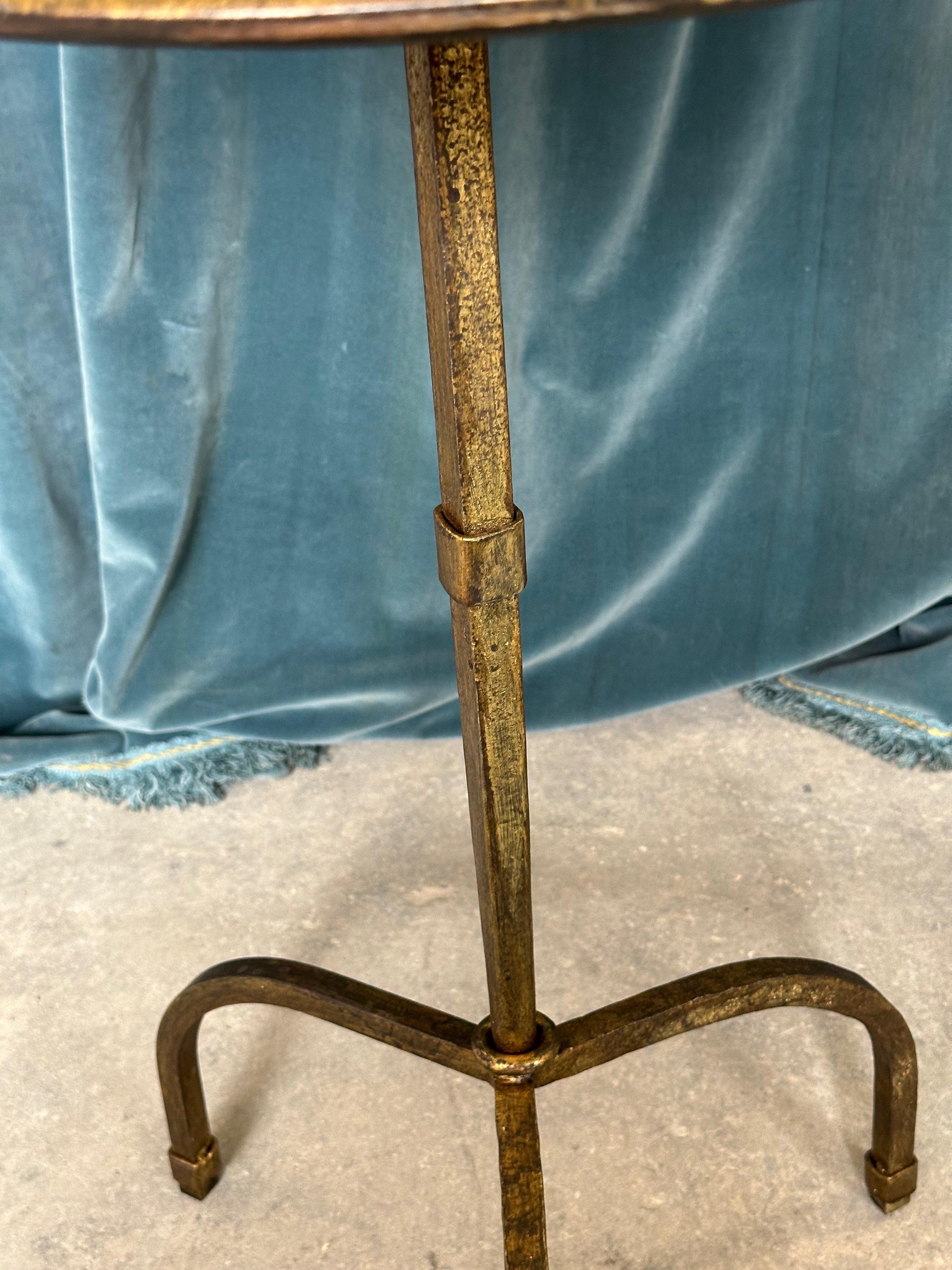 Gilt Iron Side Table on a Tripod Base In Good Condition For Sale In Buchanan, NY