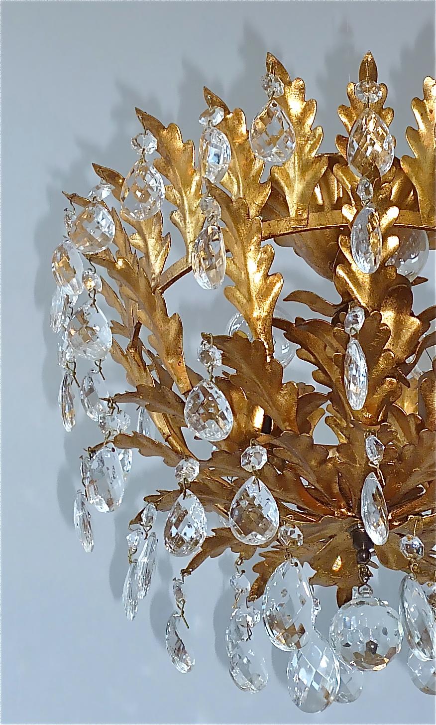Gilt Italian Leaf Flush Mount Chandelier Crystal Glass Kogl Jansen Style 1950s In Good Condition In Nierstein am Rhein, DE
