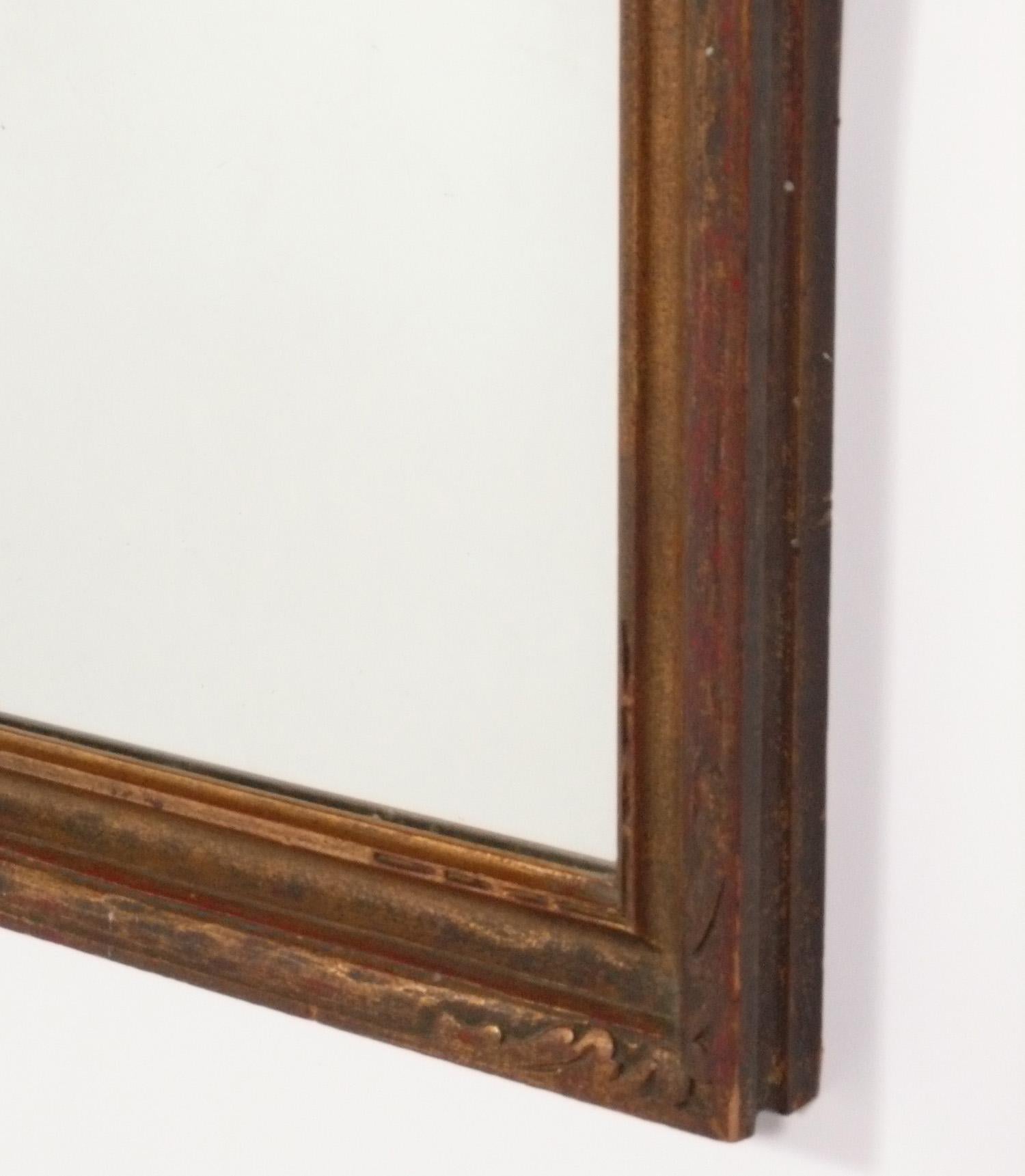 Gilt Italian Mirror from the Carlyle Hotel In Distressed Condition For Sale In Atlanta, GA