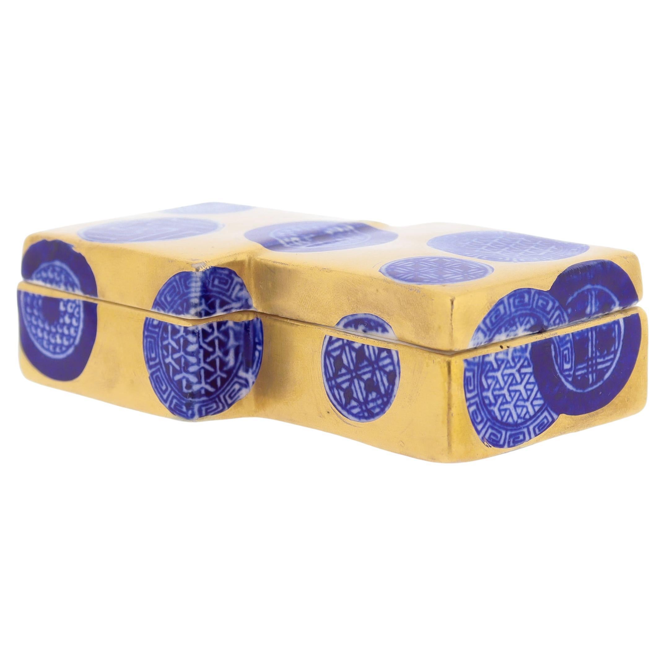 Caja cómoda de porcelana dorada Japonisme Japonismo en venta
