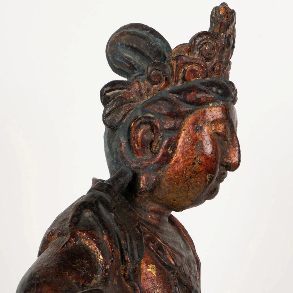 Gilt Lacquered Wood Figure of Guanyin, Ming Dynasty (1368-1644) 6