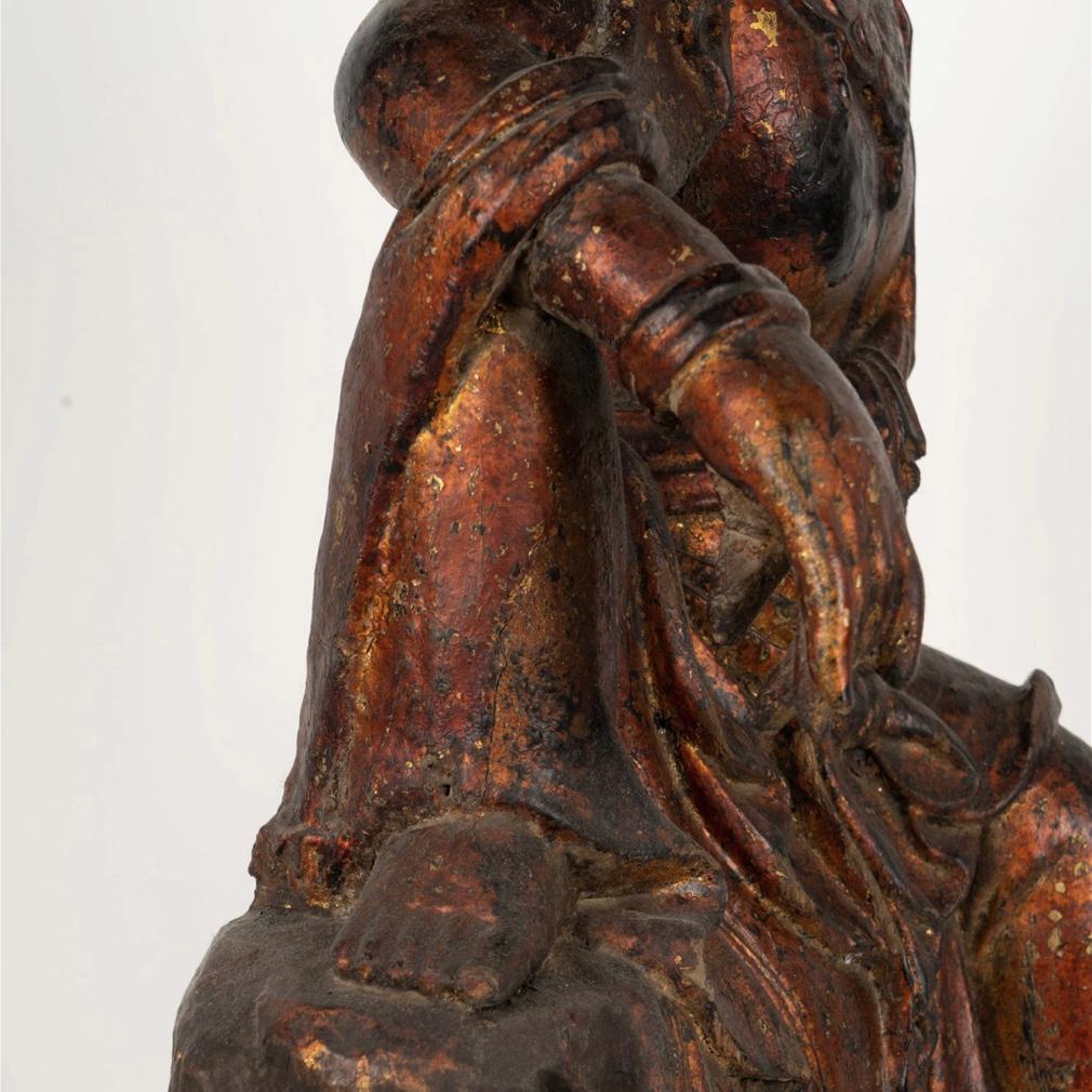 Gilt Lacquered Wood Figure of Guanyin, Ming Dynasty (1368-1644) 7