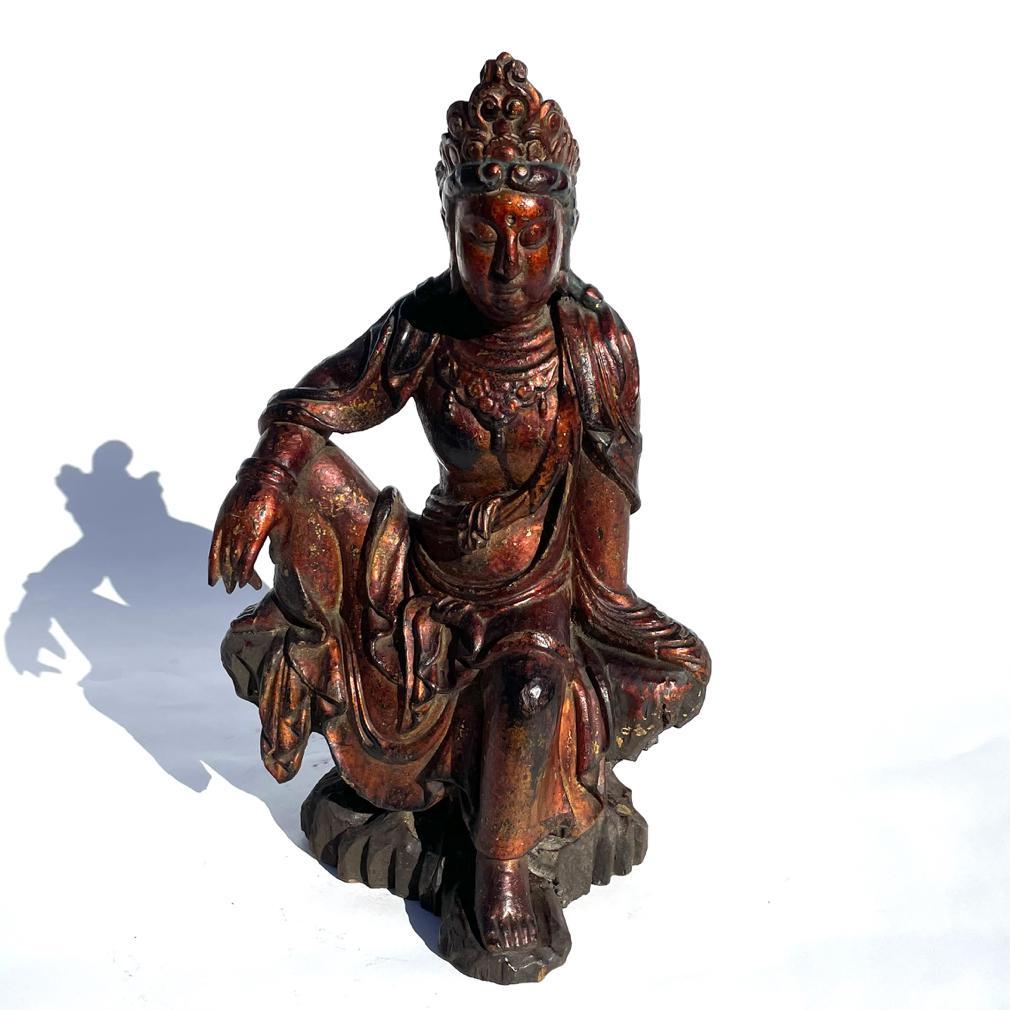 Gilt Lacquered Wood Figure of Guanyin, Ming Dynasty (1368-1644) 9