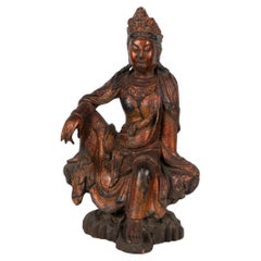 Antique Gilt Lacquered Wood Figure of Guanyin, Ming Dynasty (1368-1644)