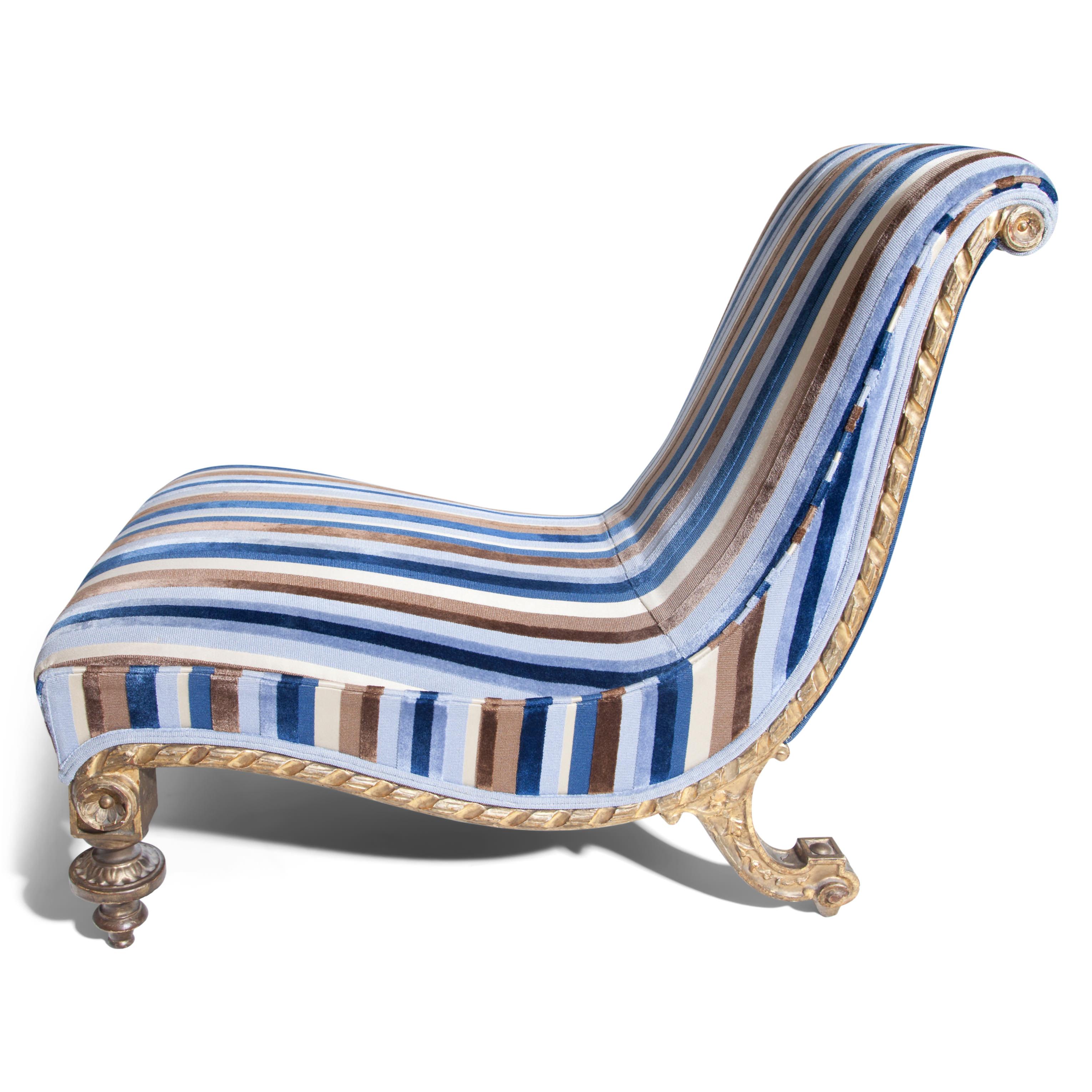 Neoclassical Gilt Lounge Chair, Italy/Lucca, circa 1825-1830