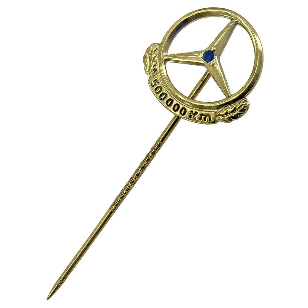 Gilt Mercedes Stick Pin For Sale