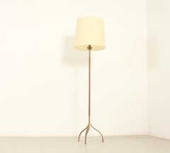 Stehlampe aus vergoldetem Metall und Leder, Spanien, 1950er Jahre