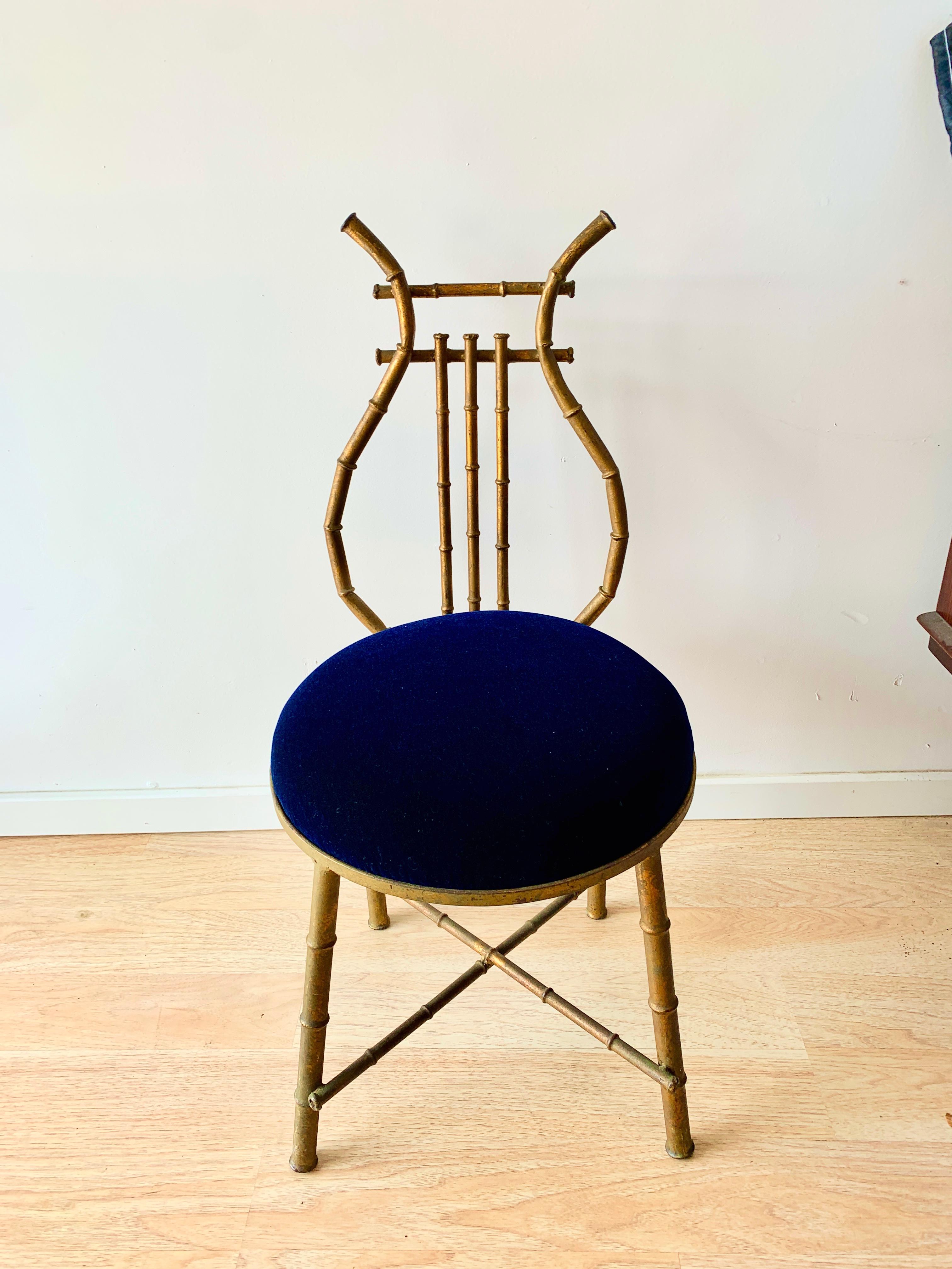 Gilt Metal Chair in Shape of a Lire with Blue Mohair For Sale 5