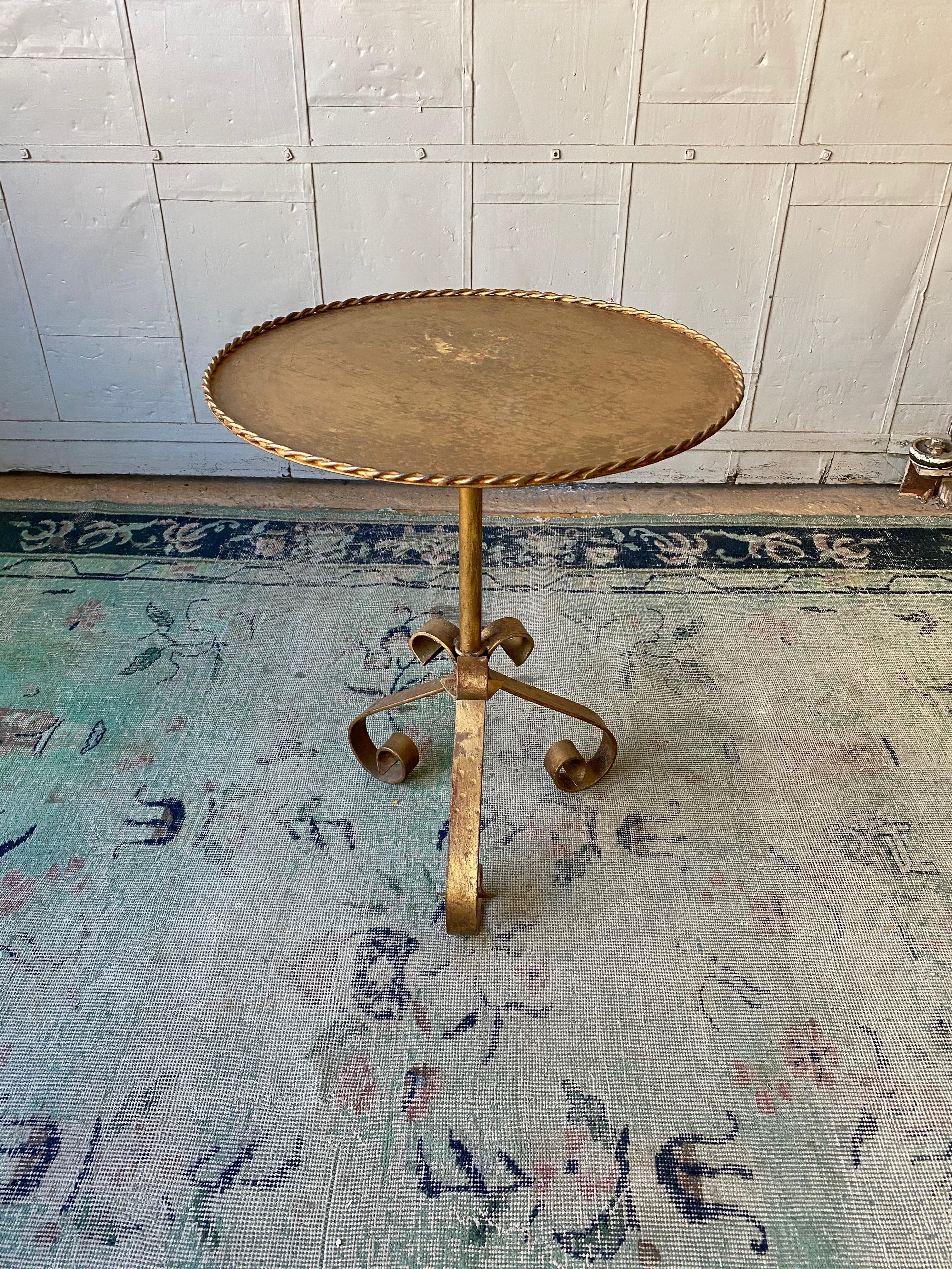Gilt Metal Side Table on a Tripod Base In Good Condition In Buchanan, NY