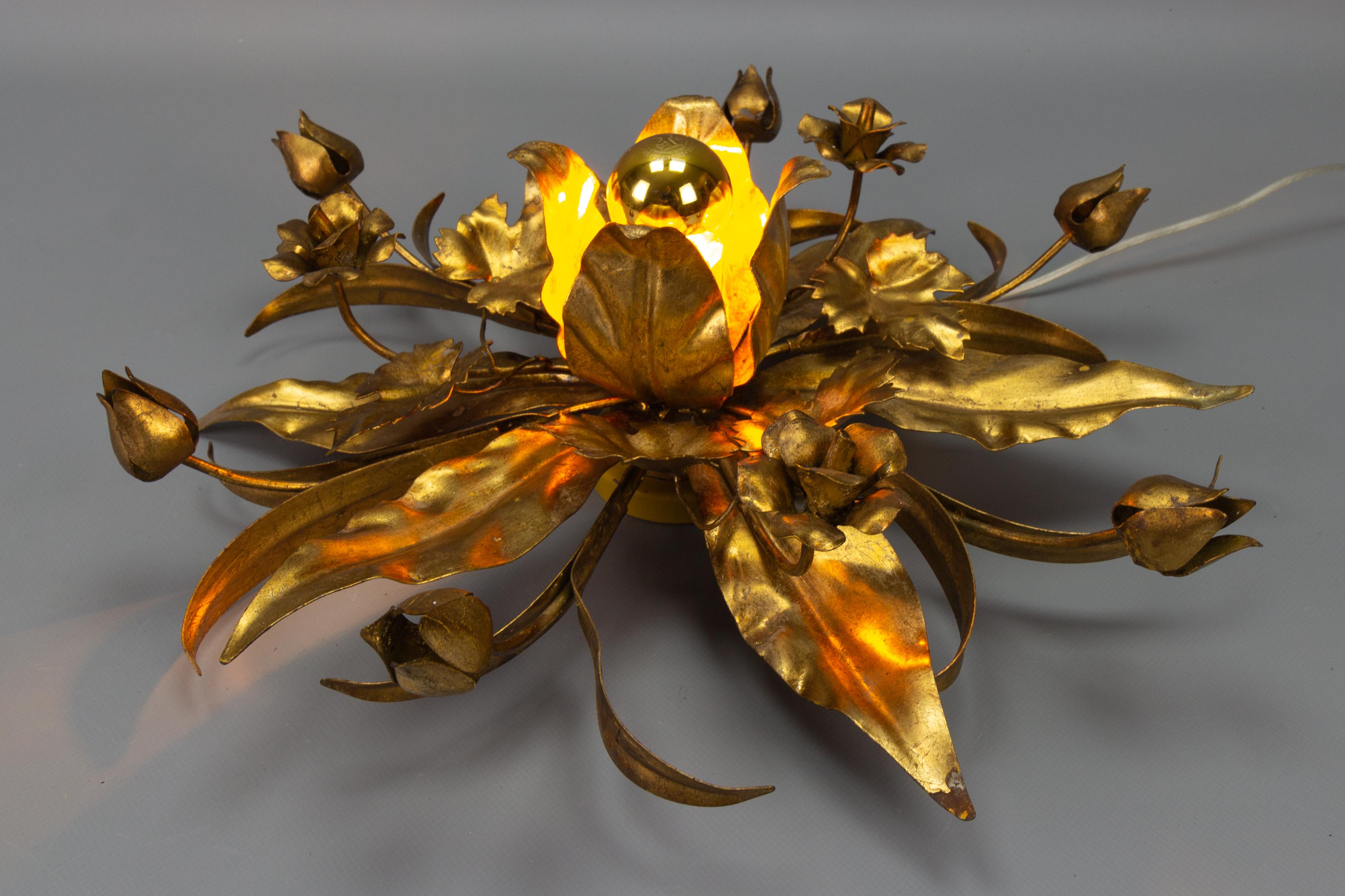 Gilt Metal Flower Shaped Flush Mount or Wall Lamp by Hans Kögl, 1970s For Sale 4