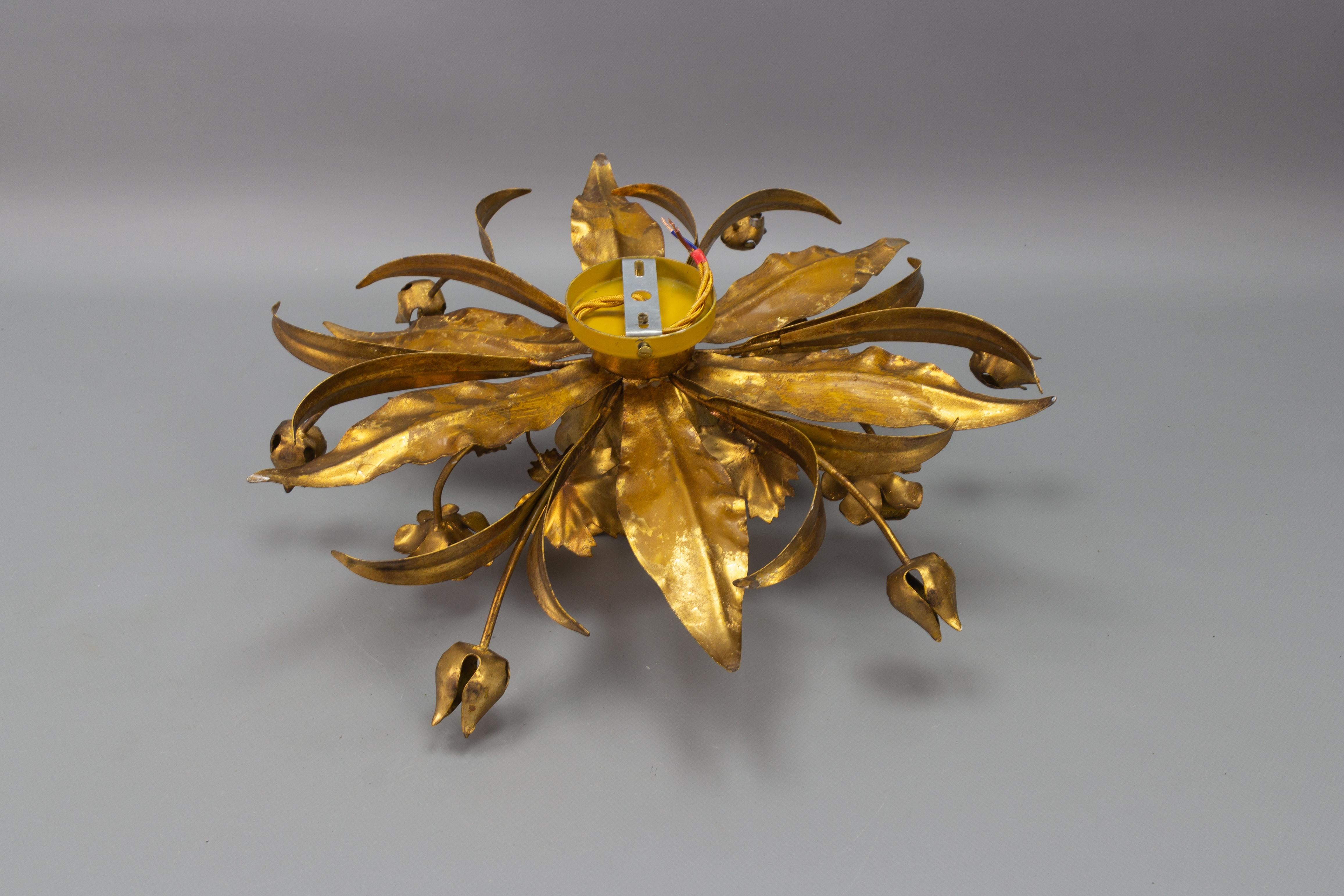 Gilt Metal Flower Shaped Flush Mount or Wall Lamp by Hans Kögl, 1970s For Sale 6