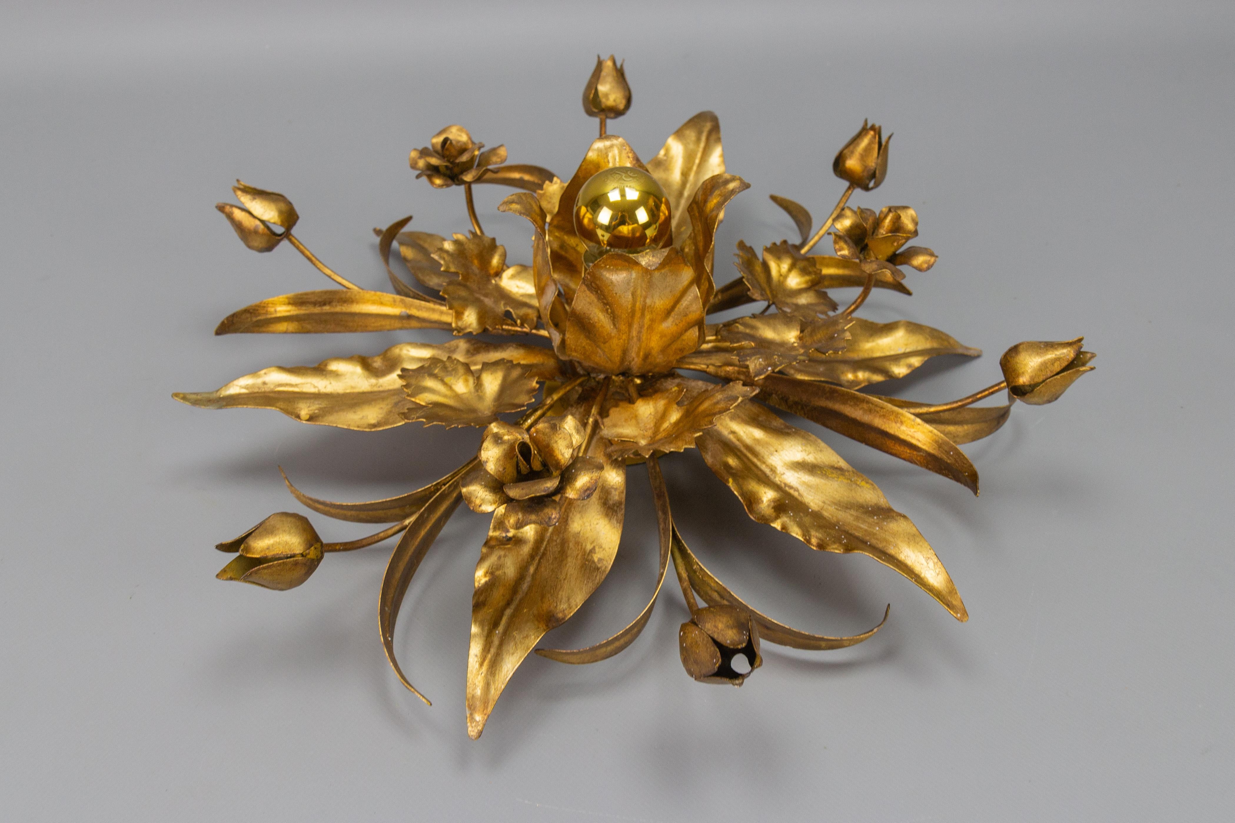Gilt Metal Flower Shaped Flush Mount or Wall Lamp by Hans Kögl, 1970s For Sale 1