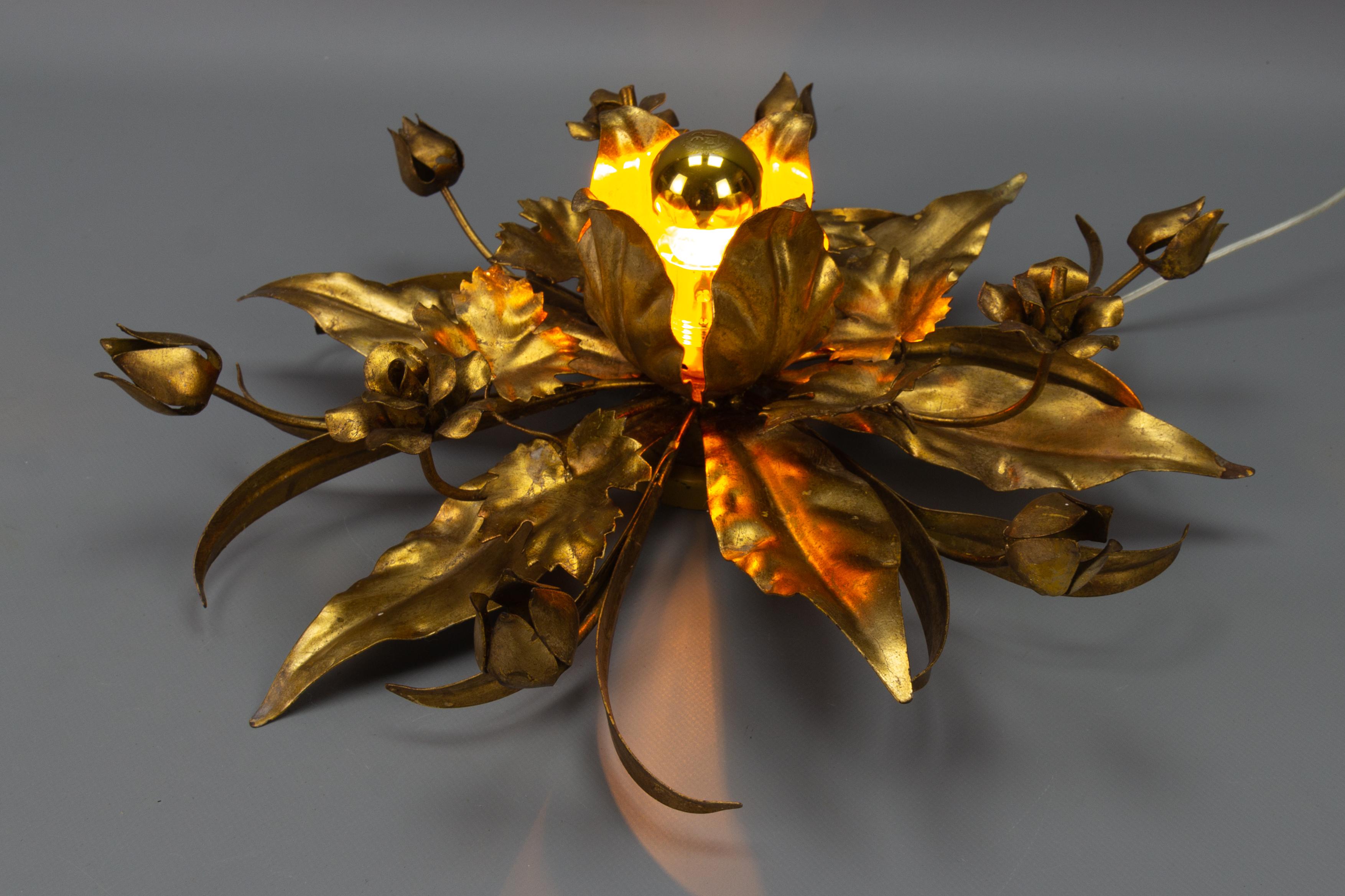 Gilt Metal Flower Shaped Flush Mount or Wall Lamp by Hans Kögl, 1970s For Sale 3