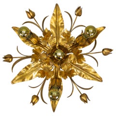 Applique ou suspension à quatre lumières en forme de fleur en métal doré de Hans Kögl