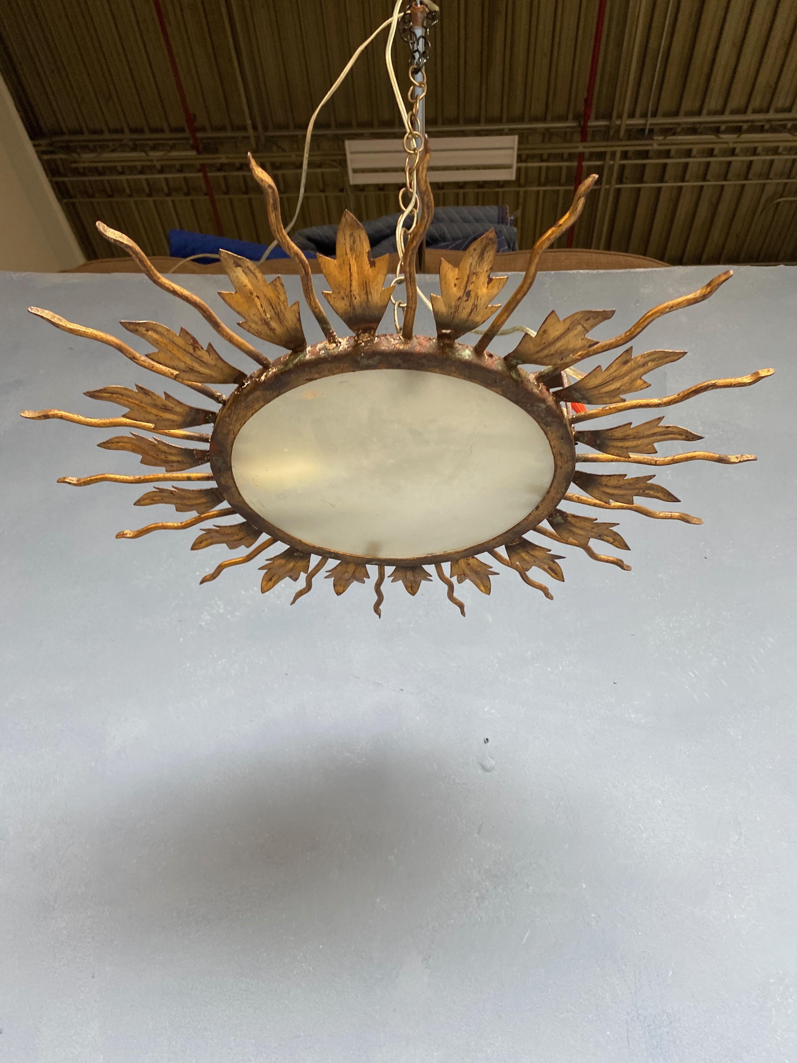 Glass Gilt Metal Flush Mount Ceiling Fixture with Leaves and Rays