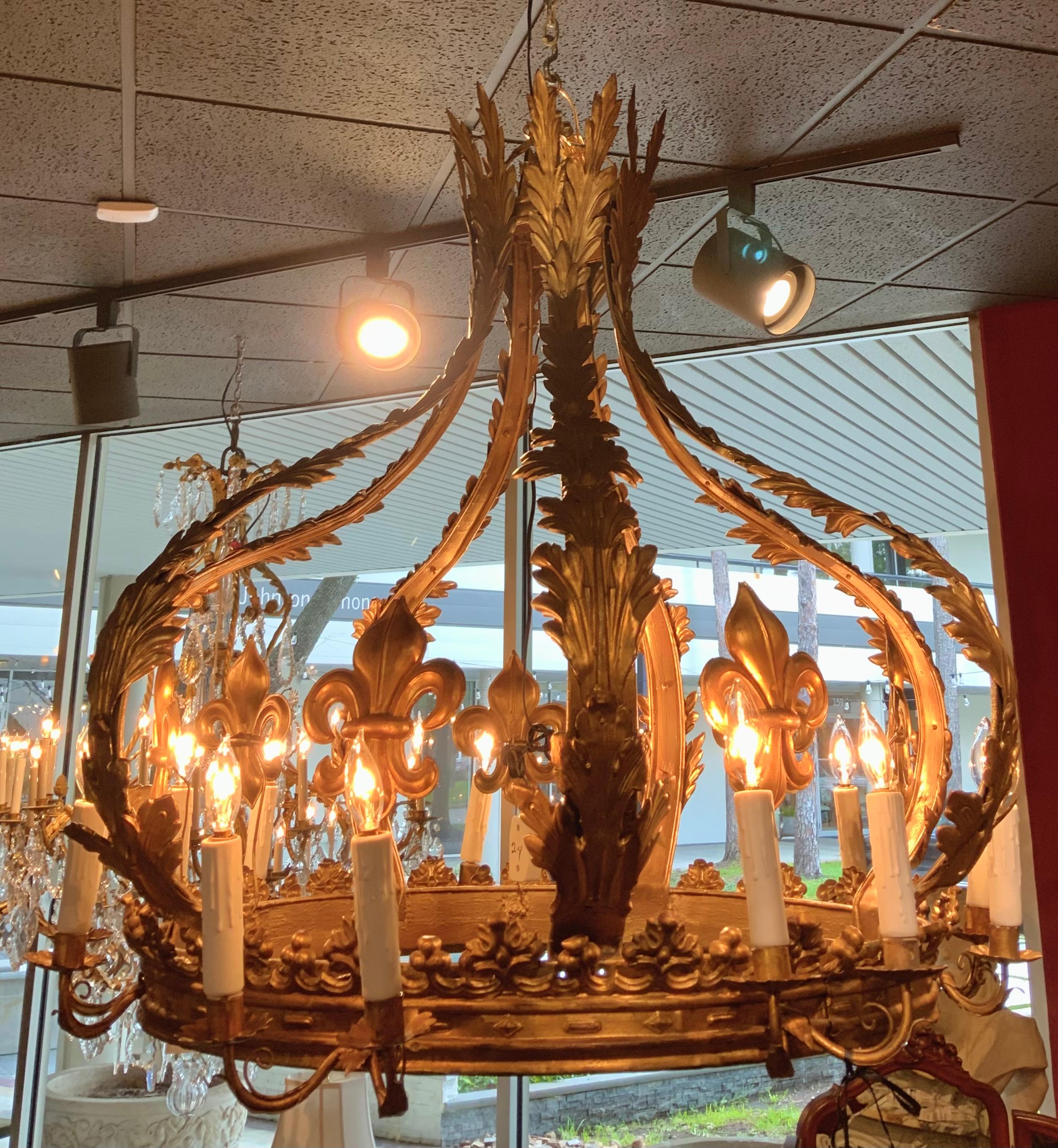 20th Century Gilt Metal French  Crown Chandelier with 12 Lights and Fleur D Lis Design