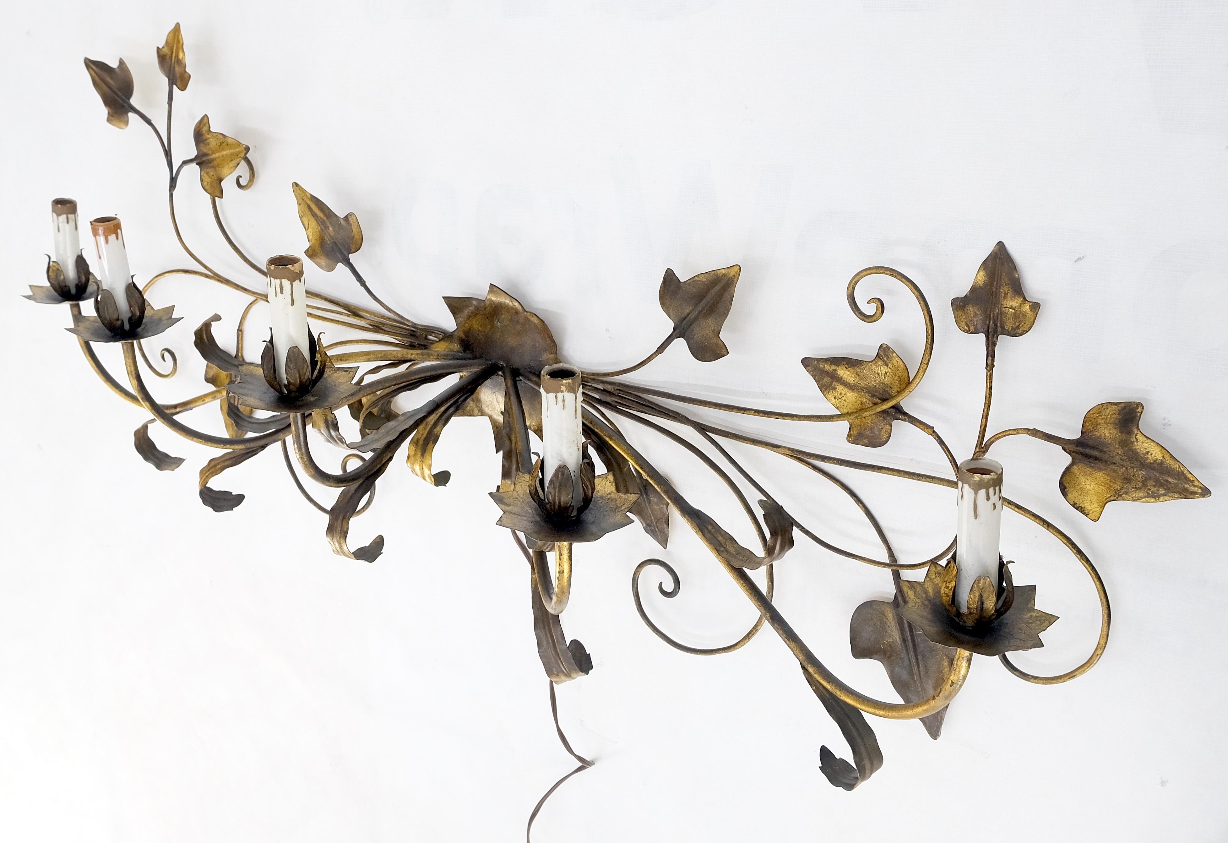 Gilt Metal Grape Leaf 5 Candles Style Decorative Sconce Wall Light Fixture Italy For Sale 4