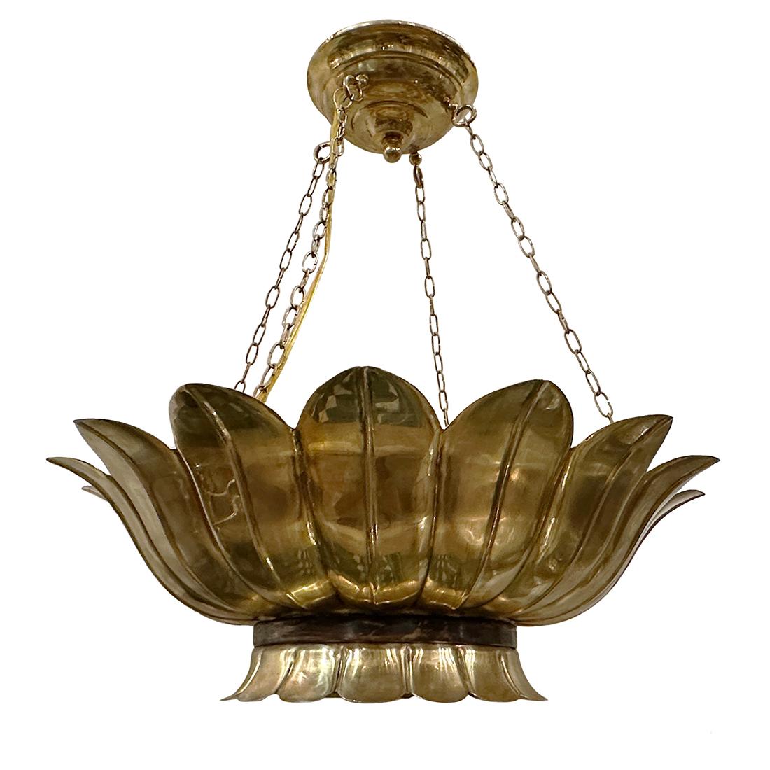 Lámpara de metal dorado con cristal insertado en venta 1