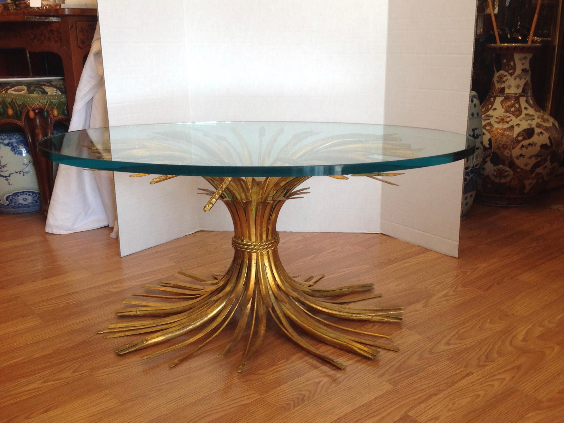 Gilt Metal Mid Century Wheat Motif Coffee Table In Good Condition In West Palm Beach, FL