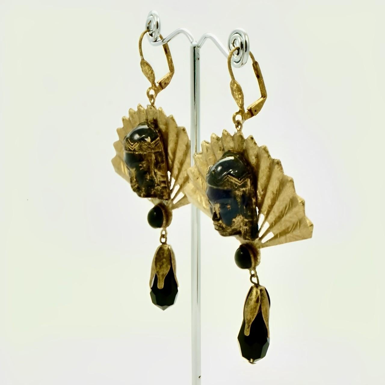 Gilt Metal Ornate Black Glass Face Fan Leverback Earrings with Black Glass Drop In Good Condition For Sale In London, GB
