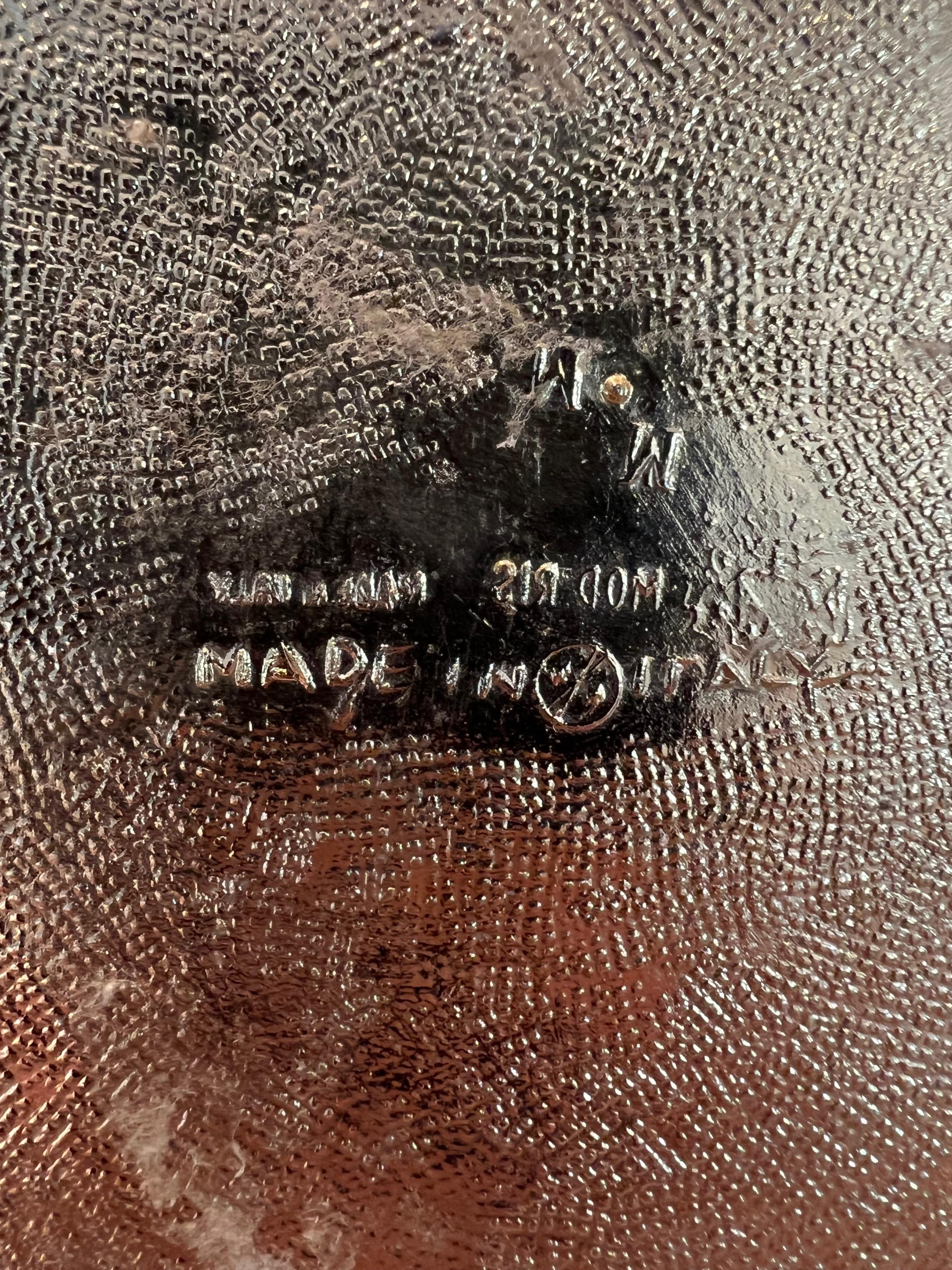 Cubitera búho de metal dorado. Obra italiana de Mauro Mainetti. Alrededor de 1970 en venta 2