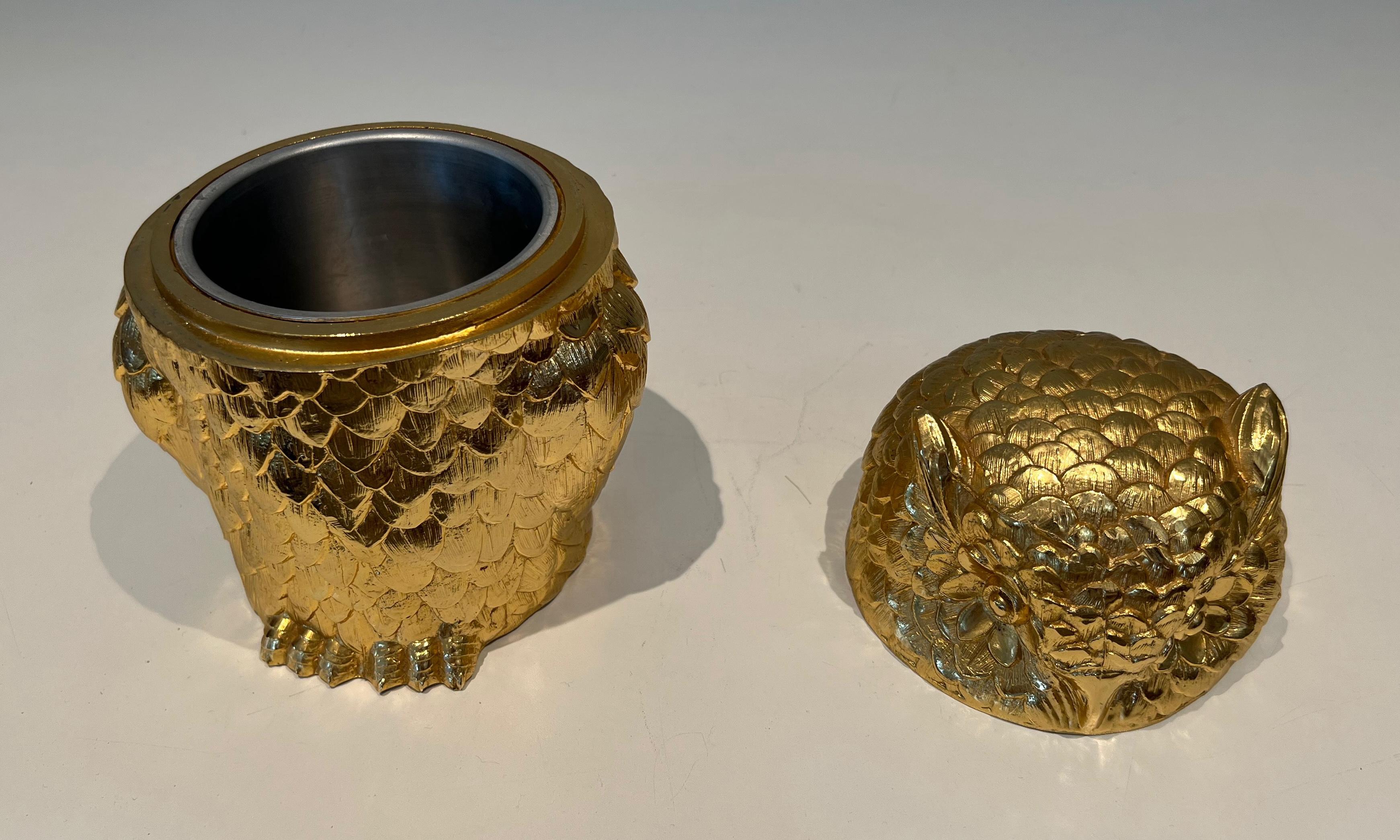 Cubitera búho de metal dorado. Obra italiana de Mauro Mainetti. Alrededor de 1970 en venta 11