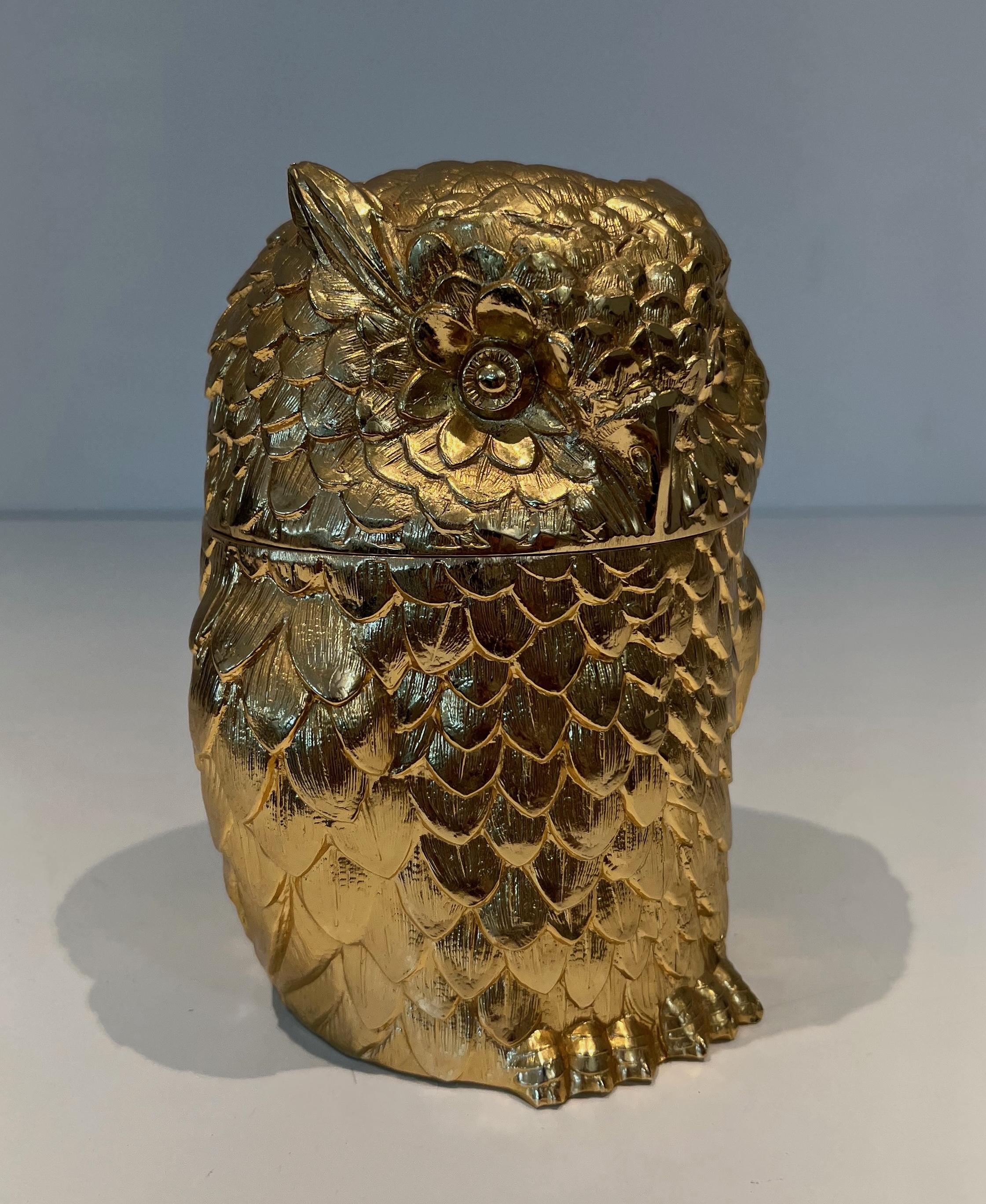 Cubitera búho de metal dorado. Obra italiana de Mauro Mainetti. Alrededor de 1970 Moderno de mediados de siglo en venta