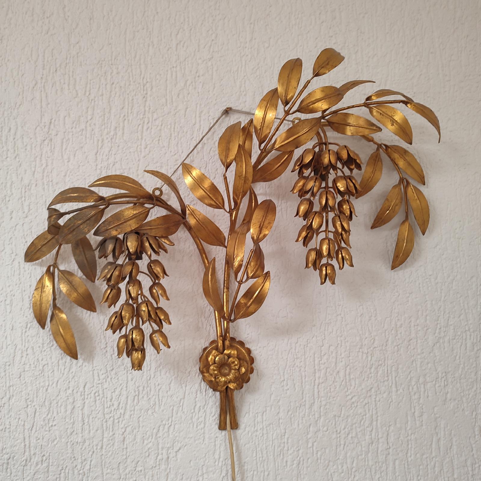 Lampada da parete con palma in metallo dorato Hans Kögl, Germania, Maison Jansen, Pioggia D'oro In condizioni buone in vendita a Bochum, NRW