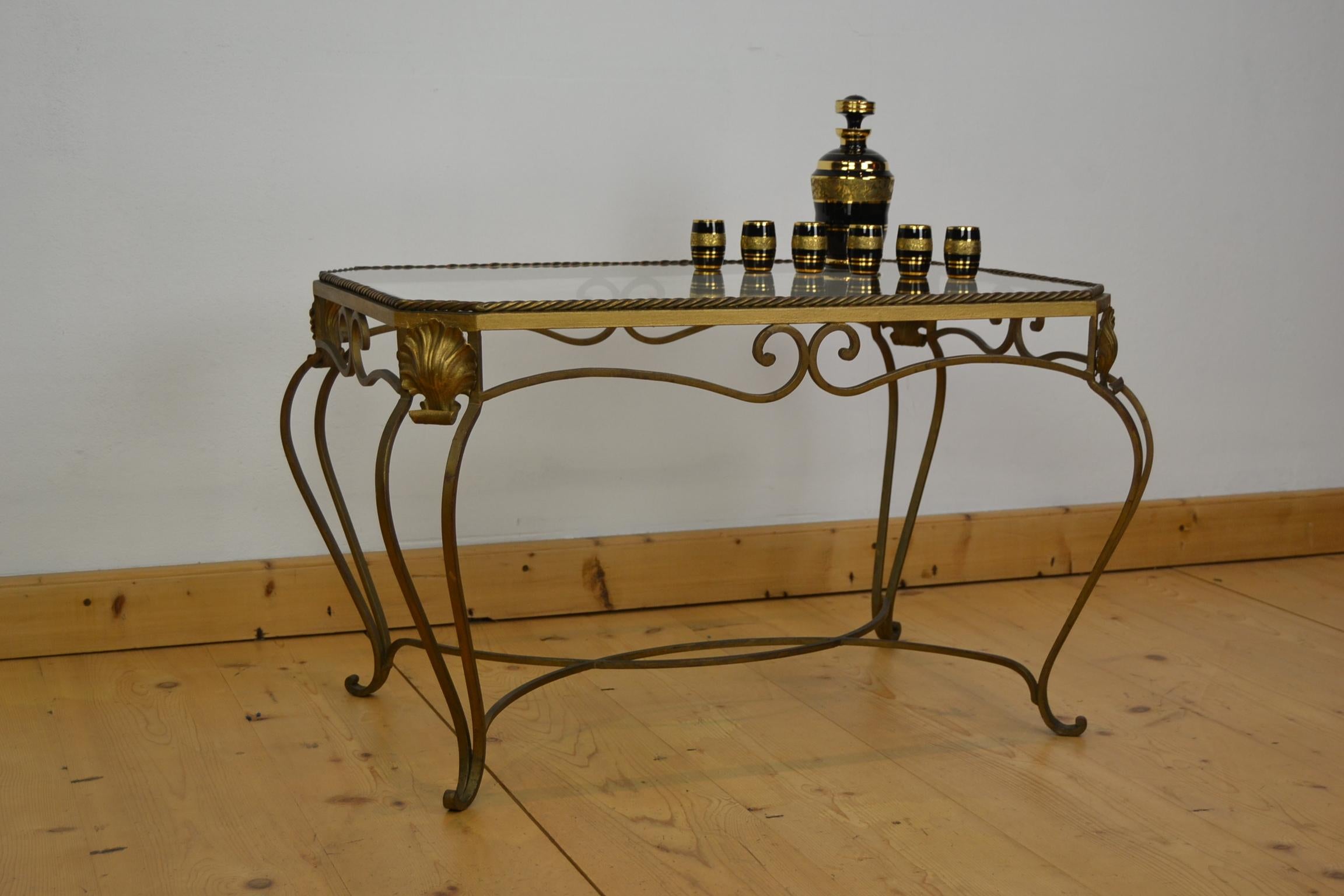Mid-Century Modern Gilt Metal Side Table, Coffee Table with Ropes and Shell For Sale