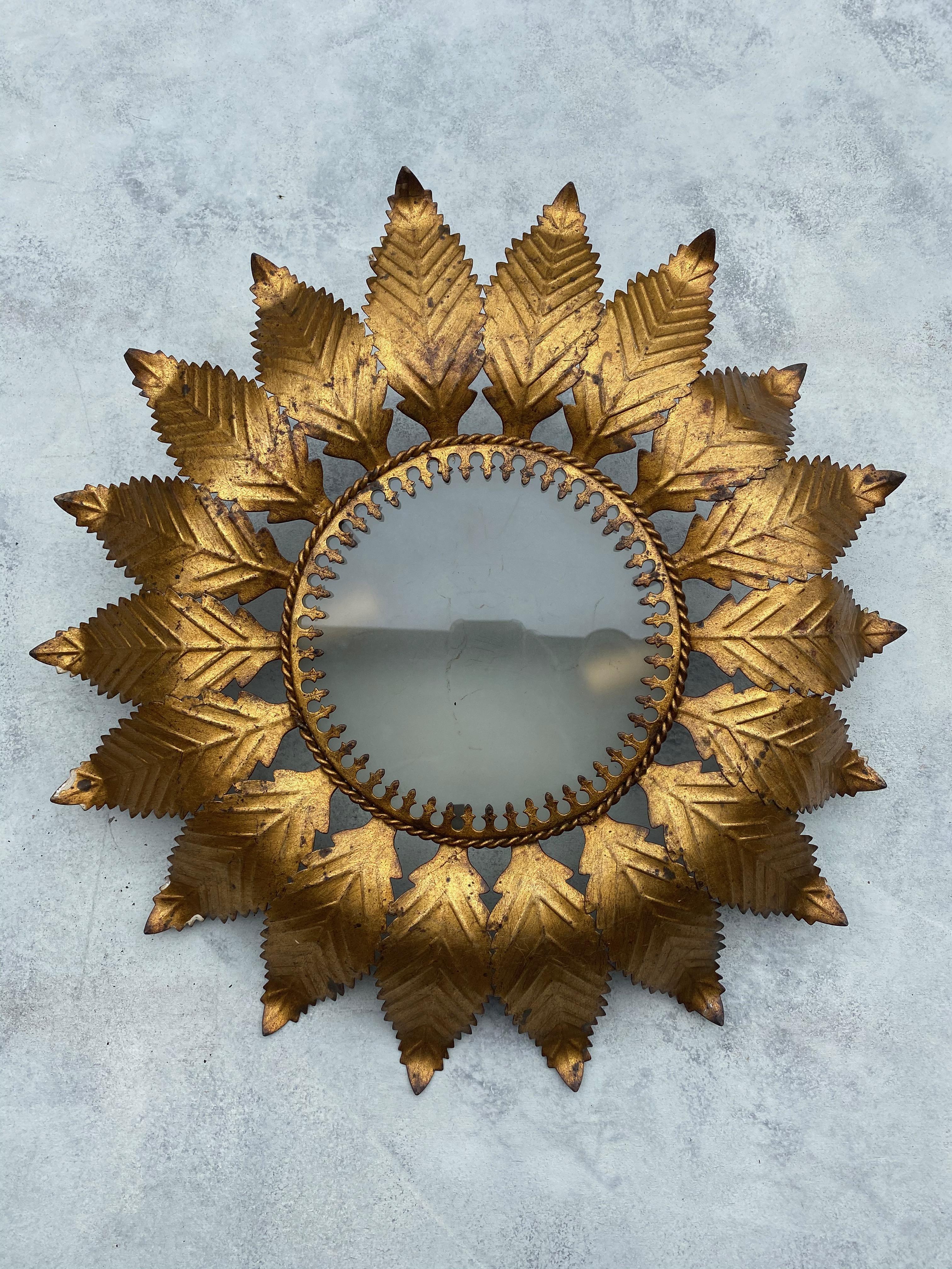 Gilt Metal Sunburst Ceiling Fixture with Feathered Rays For Sale 5