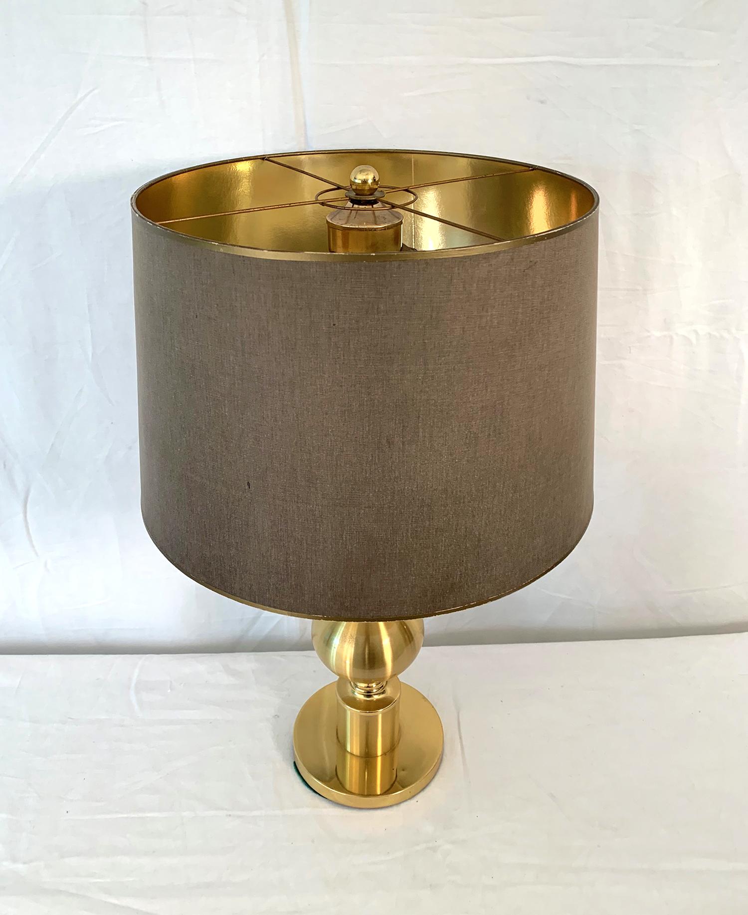 Mid-Century Modern Gilt Metal Table Lamp, 1970s For Sale