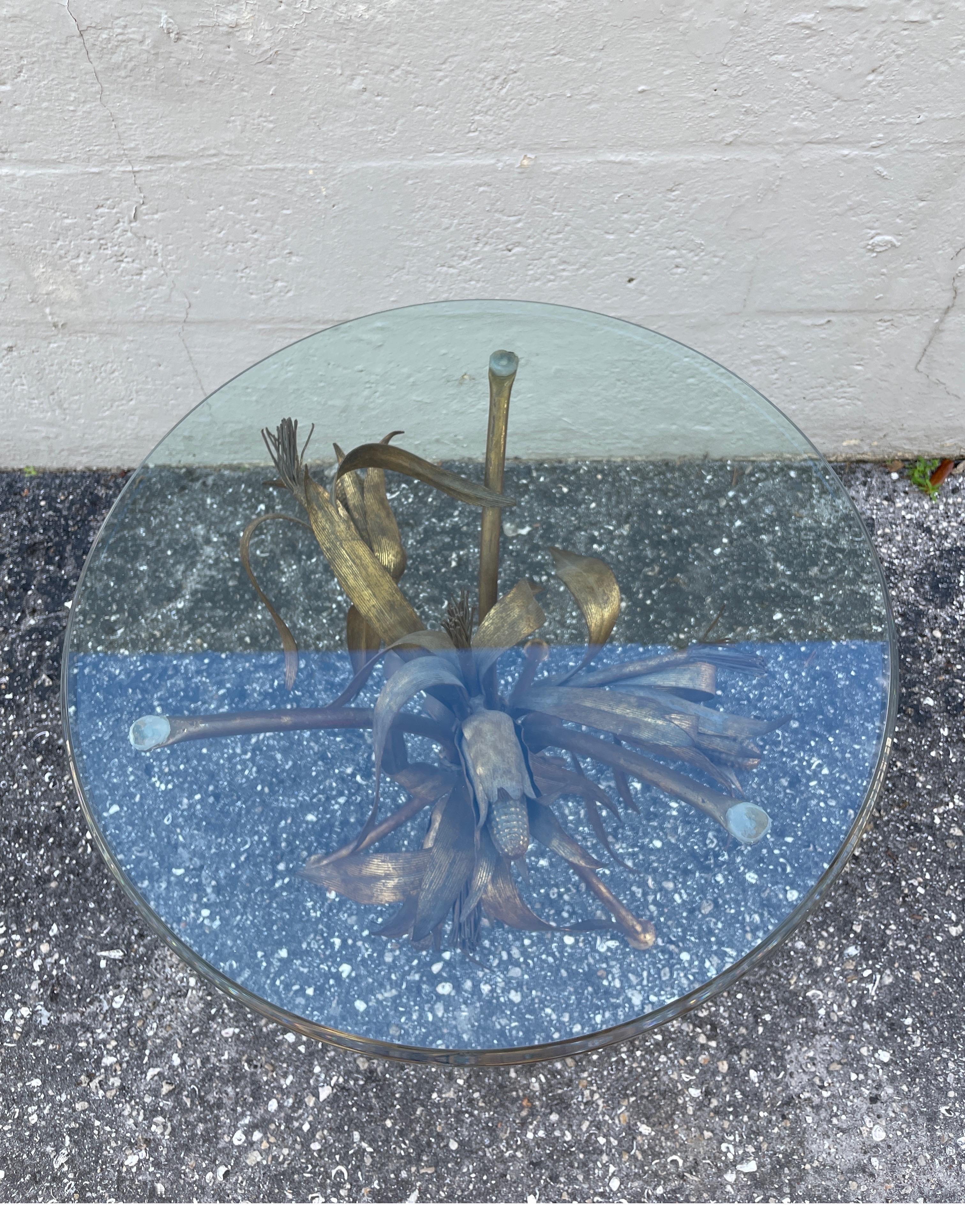 Mesa auxiliar / de bebidas de metal dorado con tallos de trigo y maíz Metal