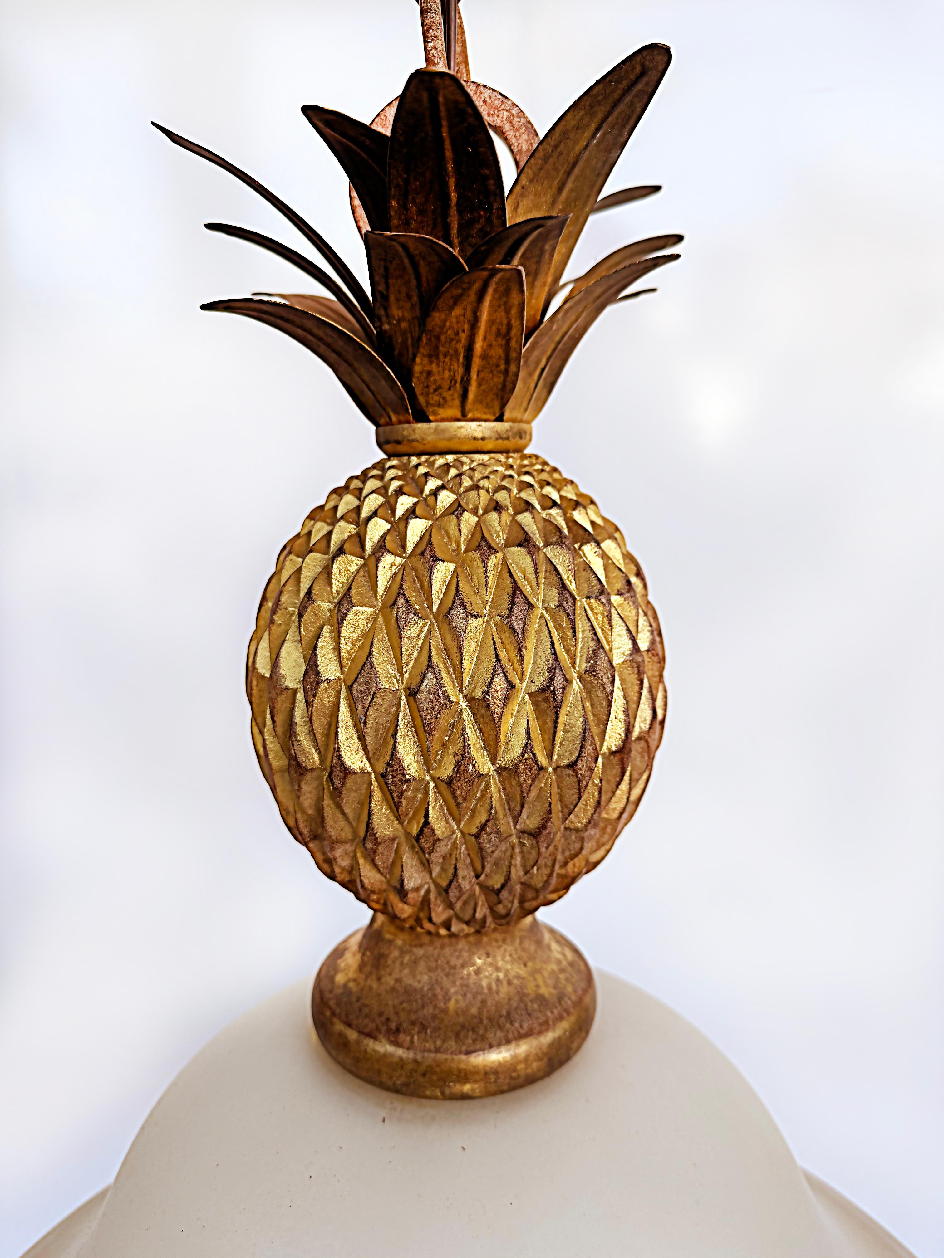 pineapple pendant light