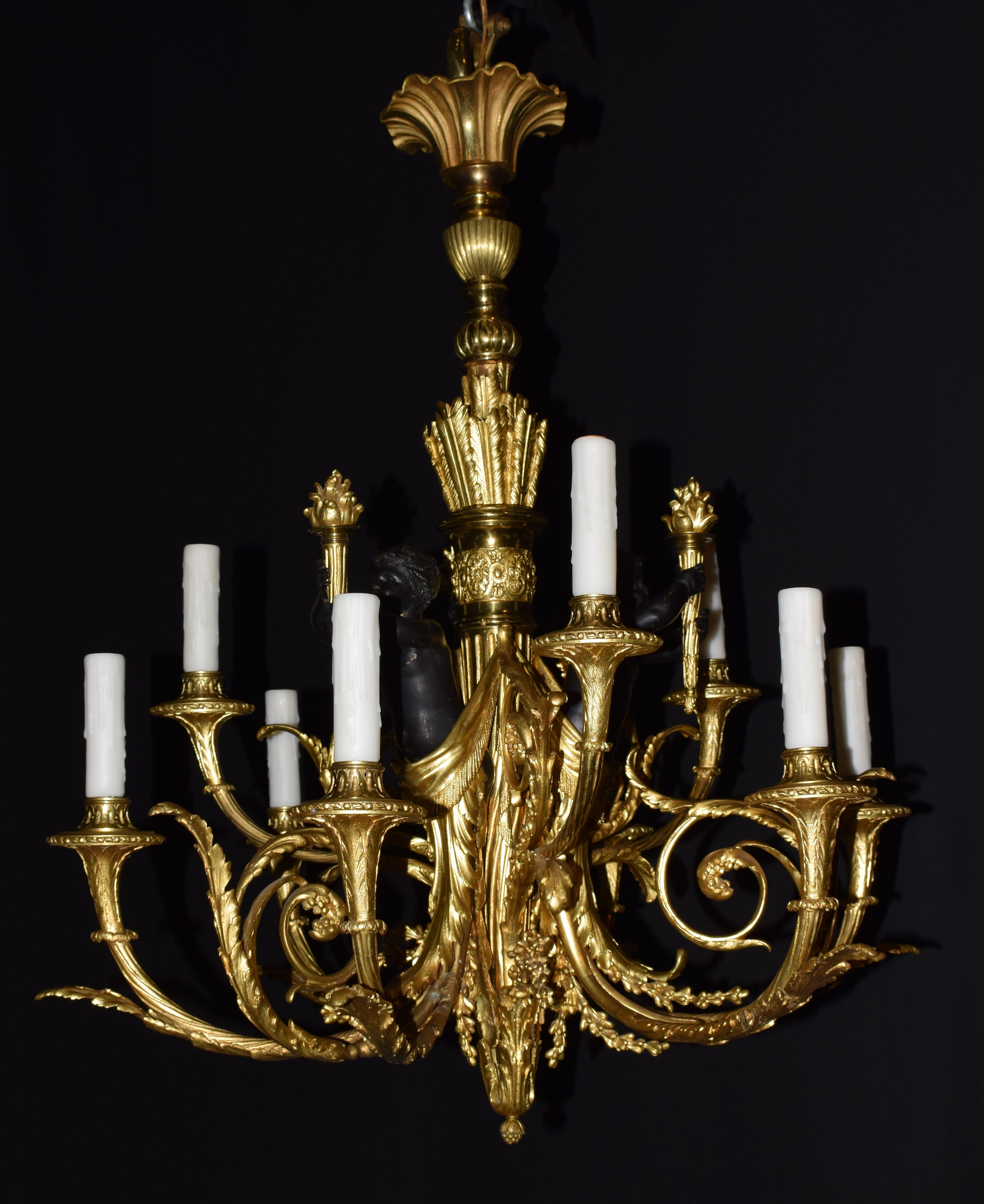 Gilt & Patinated Bronze Louis XVI style Chandelier For Sale 4