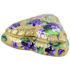 Gilt Porcelain Box with Enamel Painted Violets Art Nouveau, Austria, circa 1900