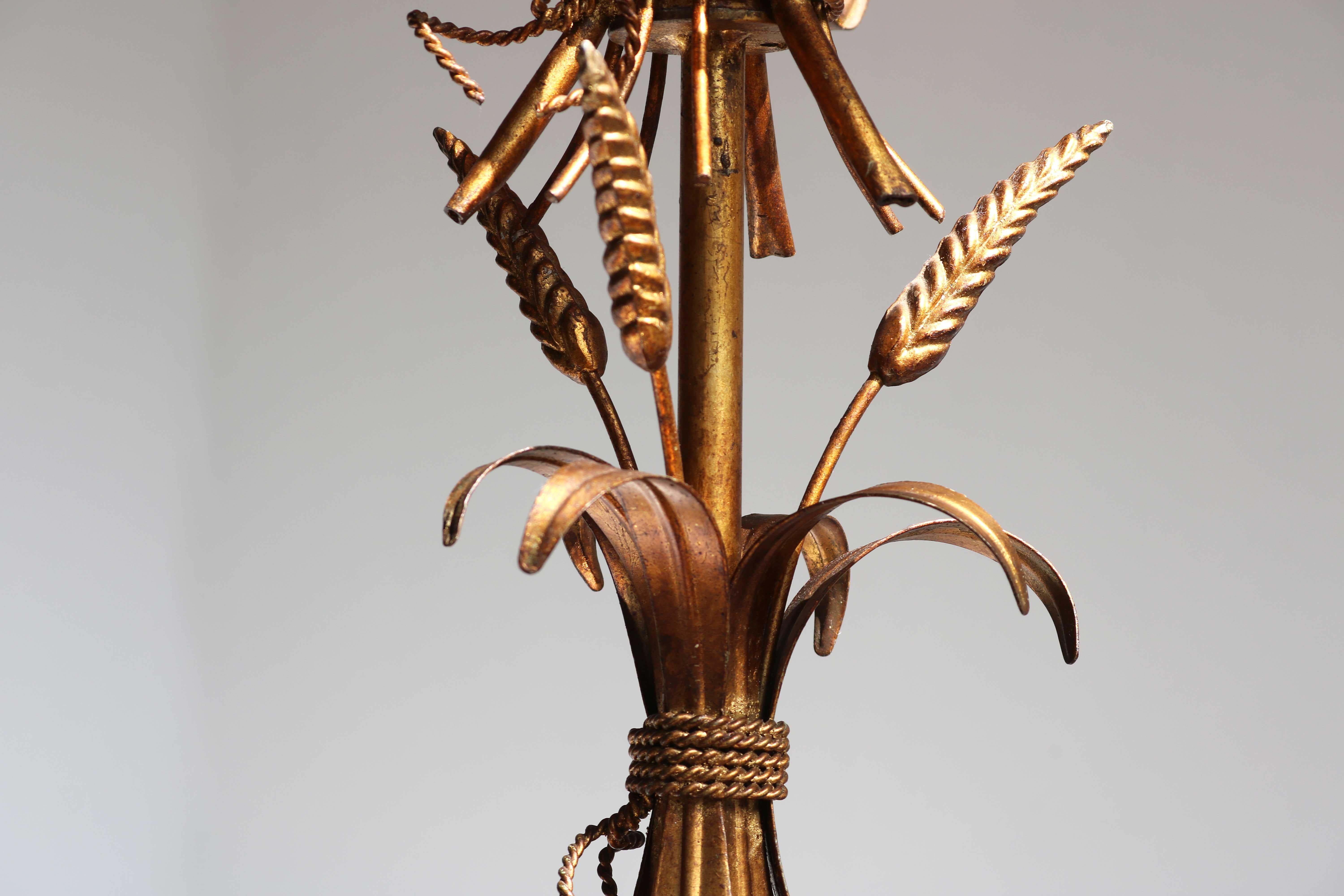 Metal Gilt ‘Sheaf of Wheat’ Table Light, Florentine Table Lamp by Hans Kögl, 1960s For Sale