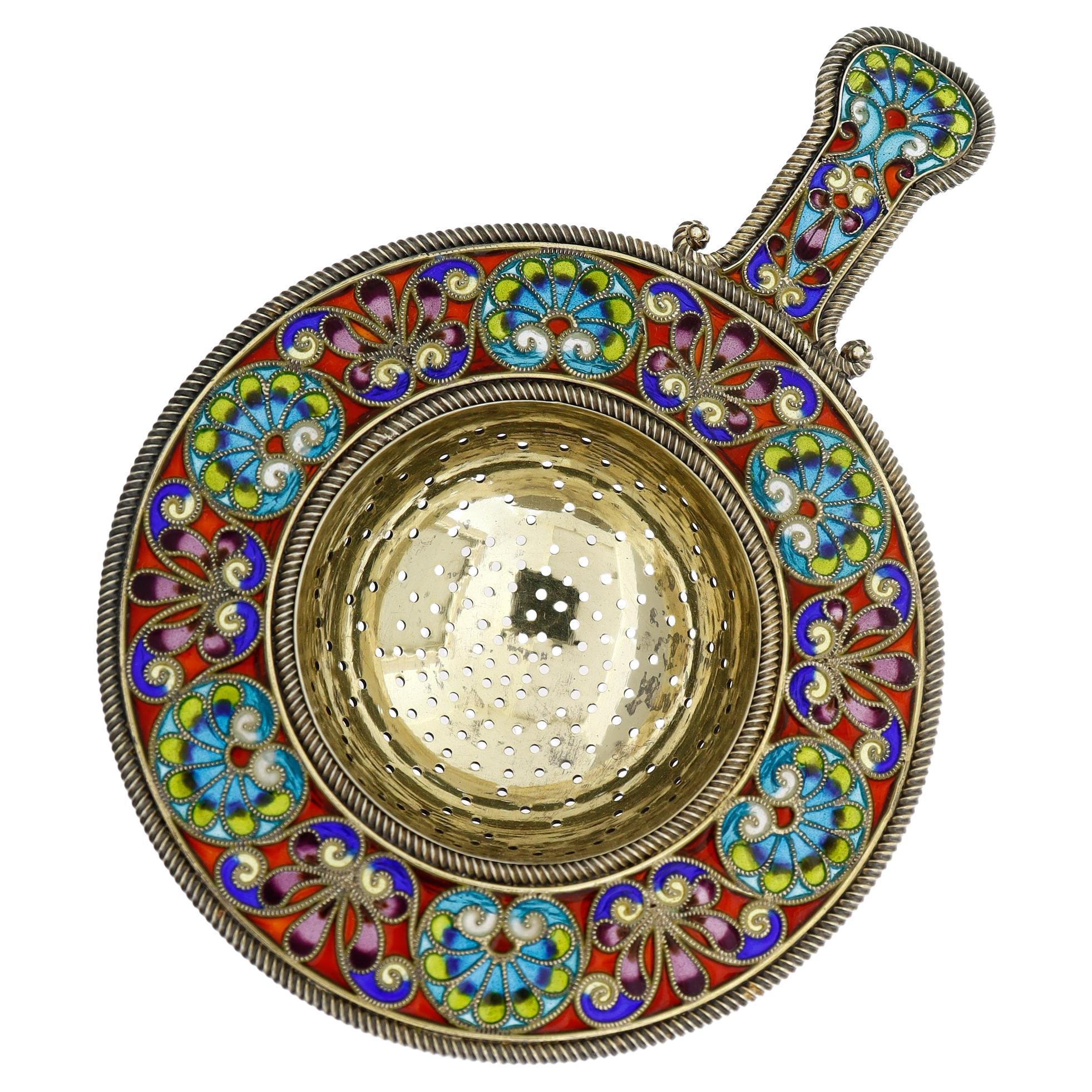 Passoire à thé en argent doré et émail polychrome Plique A Jour (Stained Glass)
