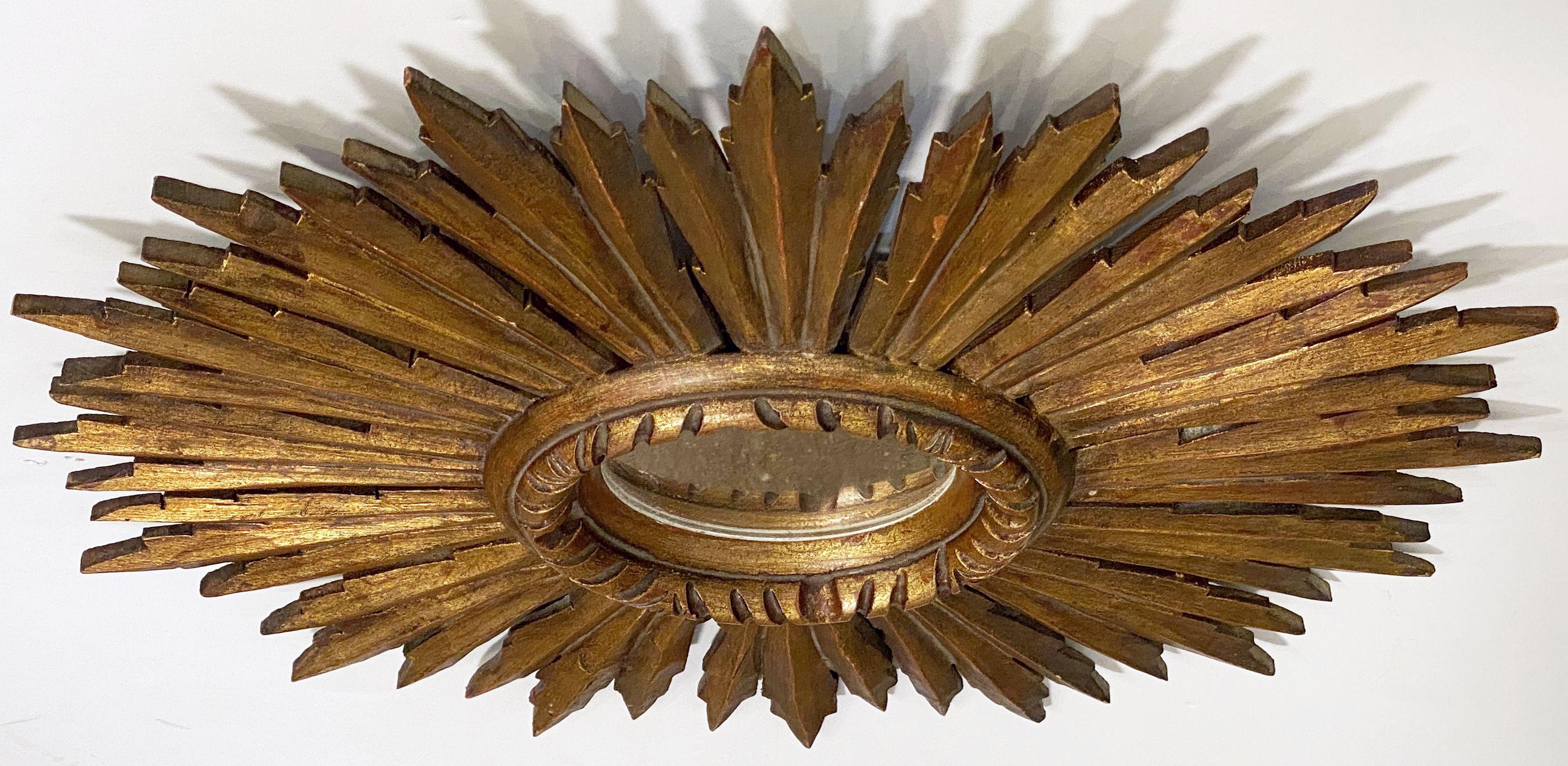 Mid-Century Modern Gilt Starburst or Sunburst Mirror from Spain (Diameter 18)