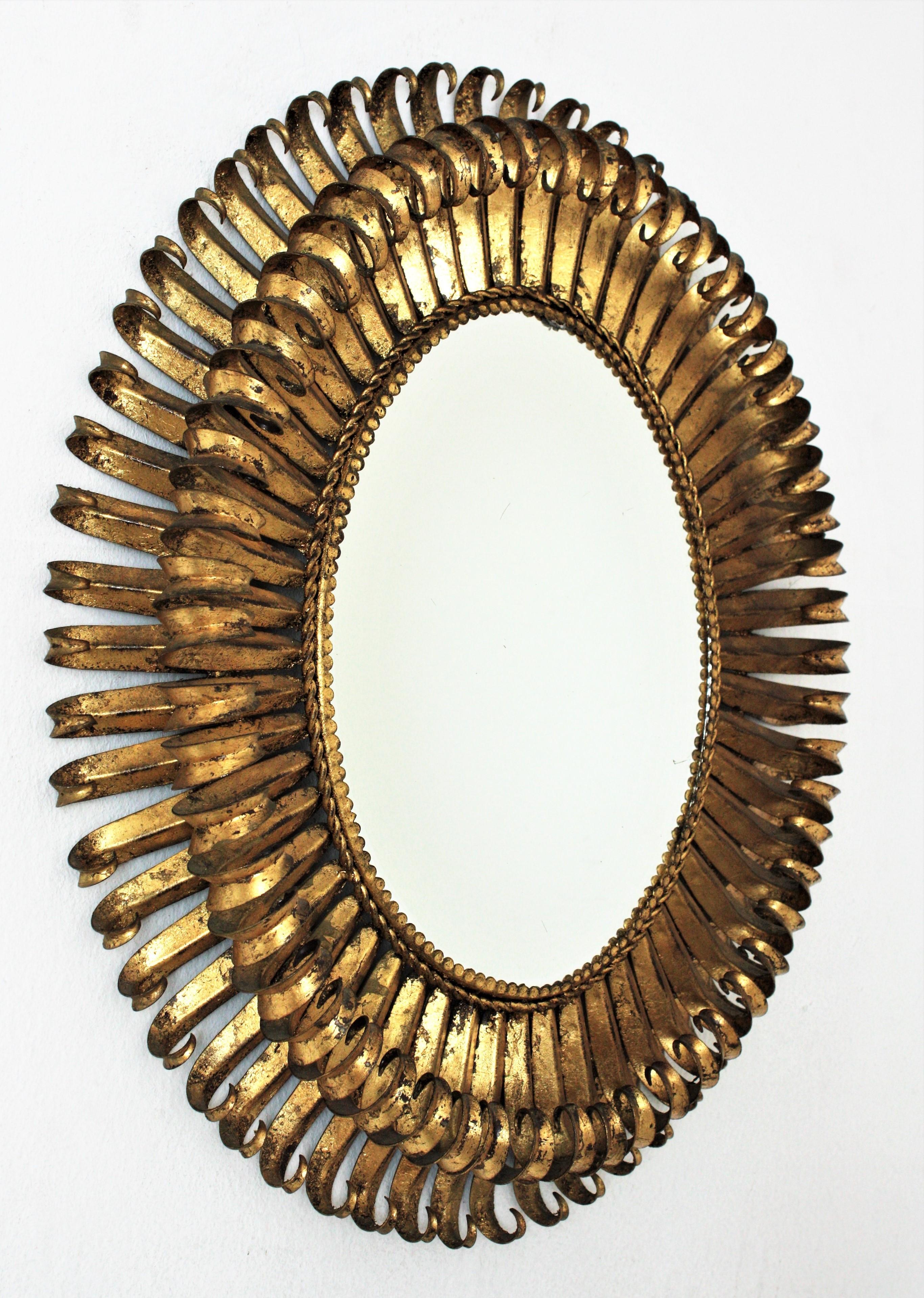 Gilt Sunburst Eyelash Oval Mirror, Wrought Iron, 1950s In Good Condition For Sale In Barcelona, ES