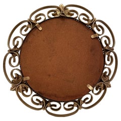 Vergoldeter Hollywood-Regency-Wandspiegel mit Weinrebenblättern, konvex, Toleware Tole, 1960er Jahre, Italien