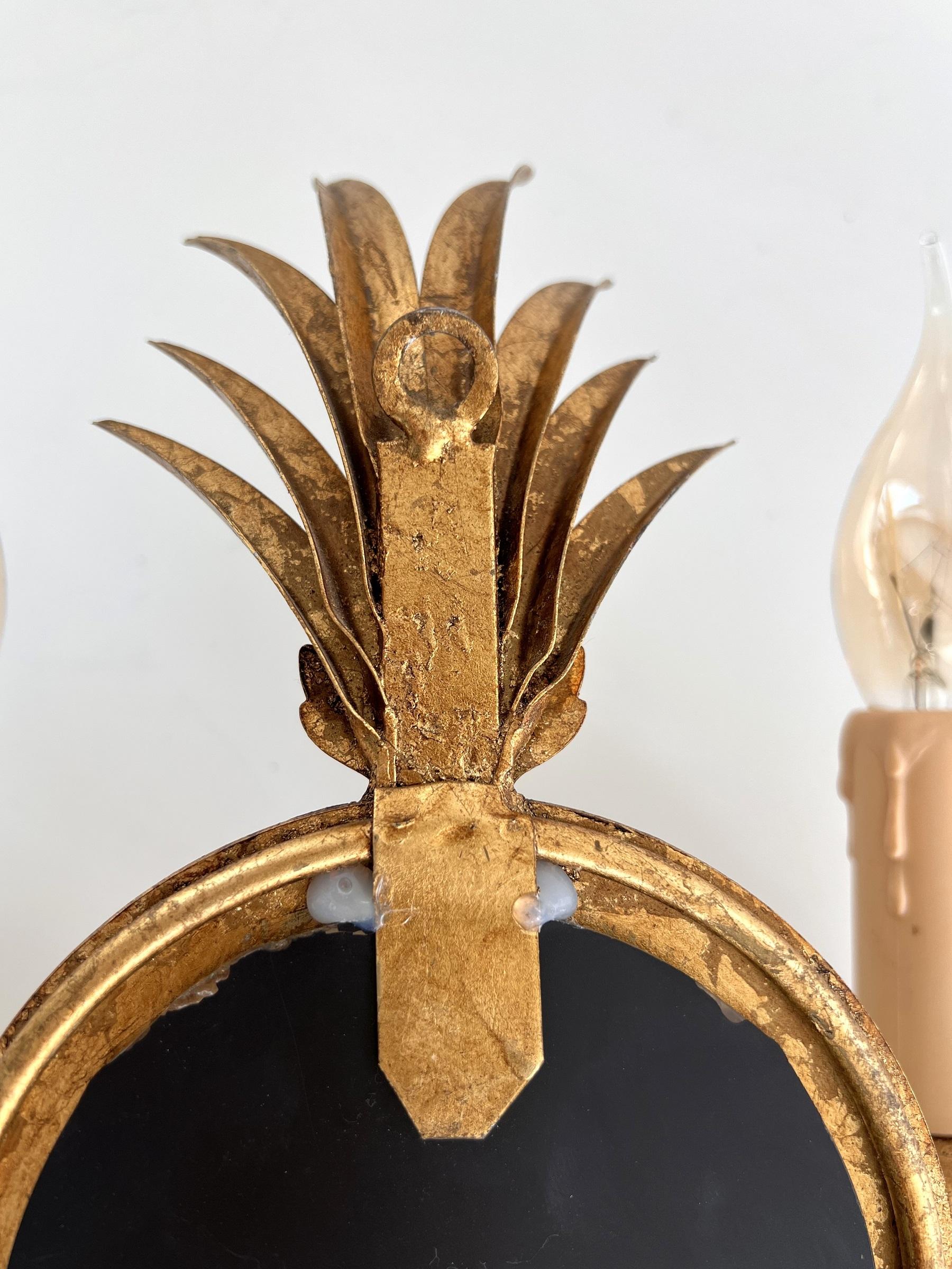Applique dorata con specchio e foglie antiche di Kögl, anni '70 in vendita 3